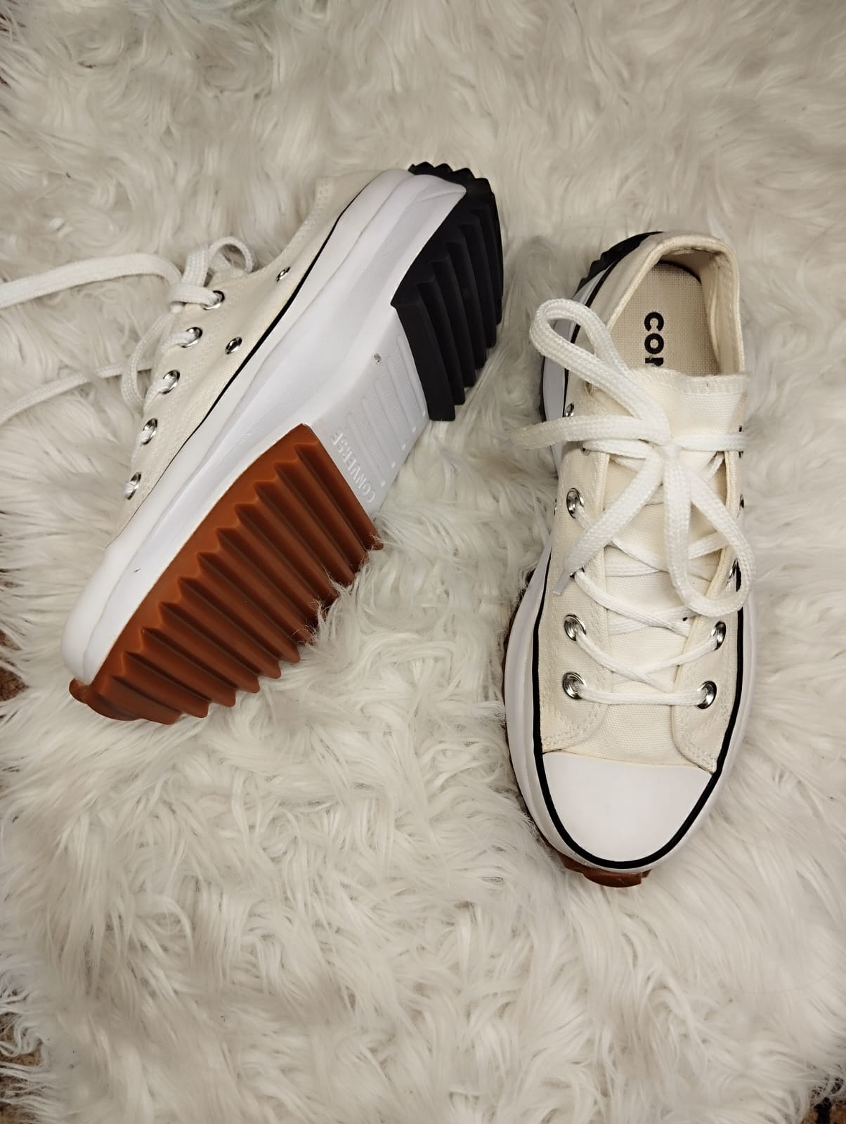 White low rise chunky