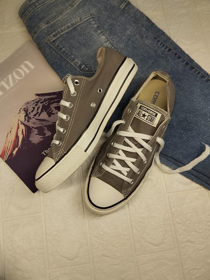 Grey low rise converse OG
