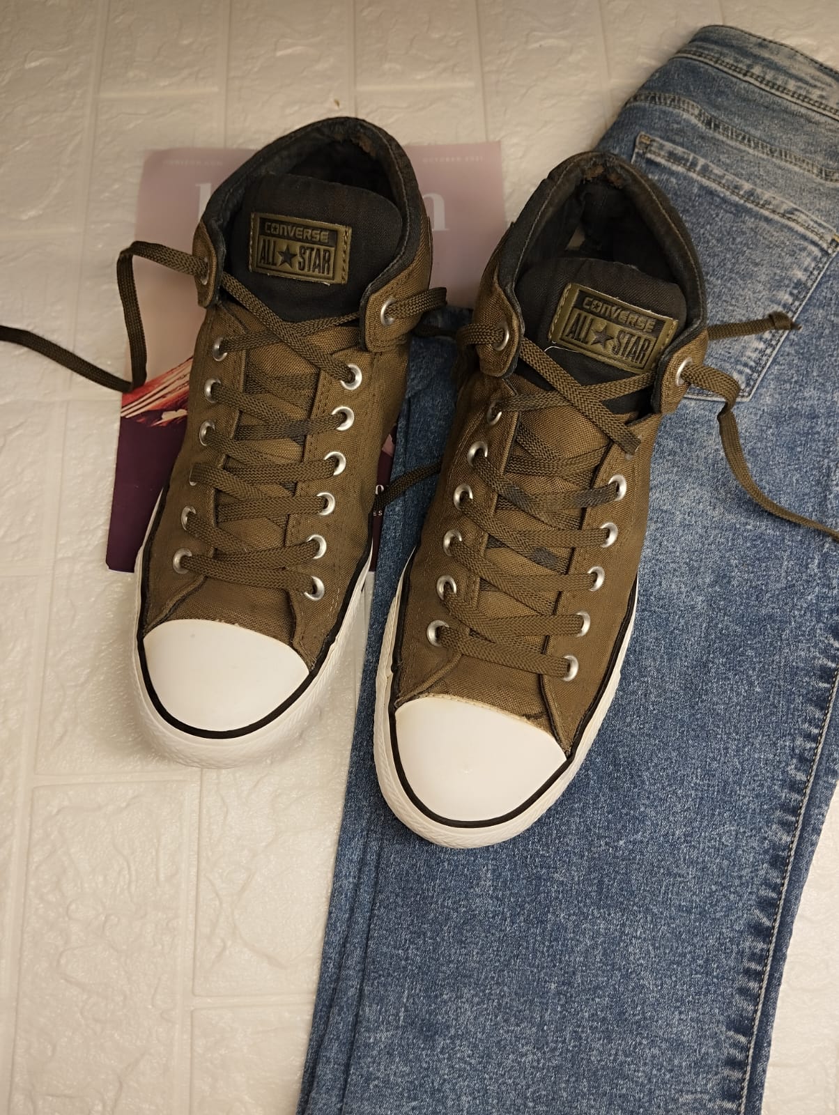 Brown ankle cut converse
