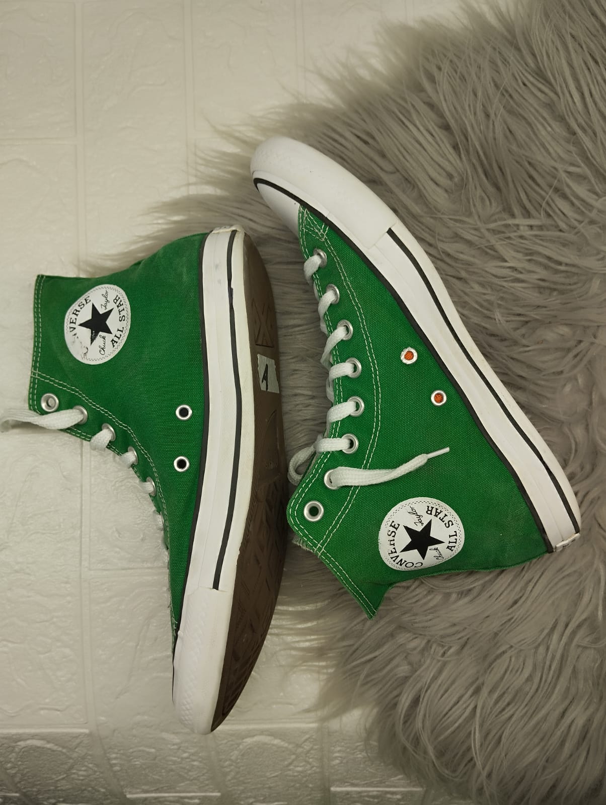 Green high rise converse