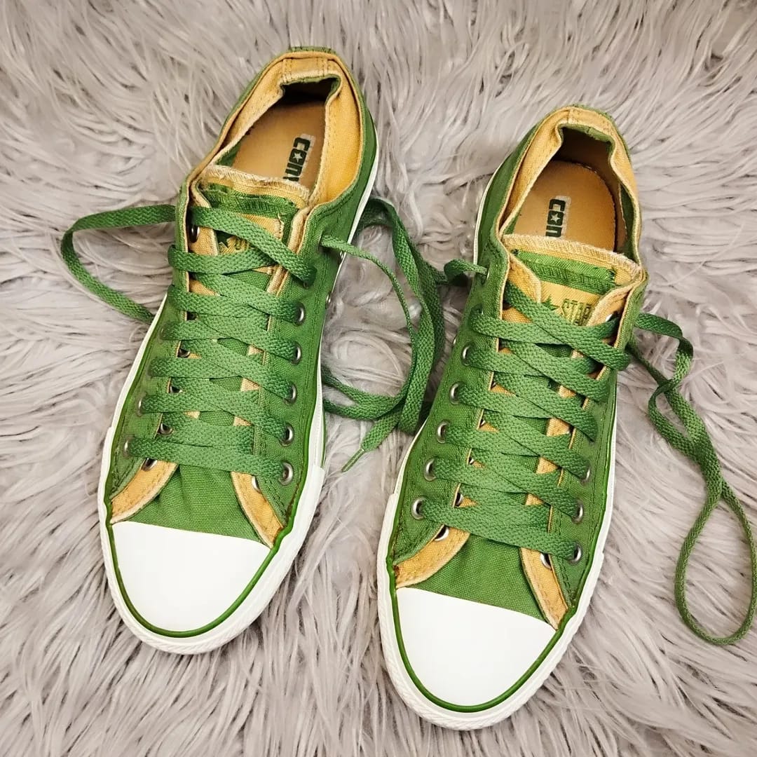 Green and brown low rise converse