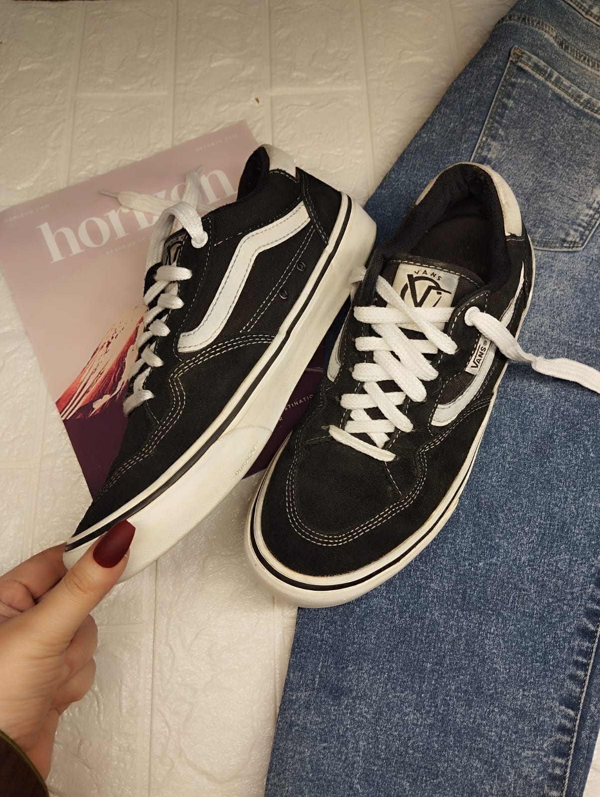 Black low rise vans