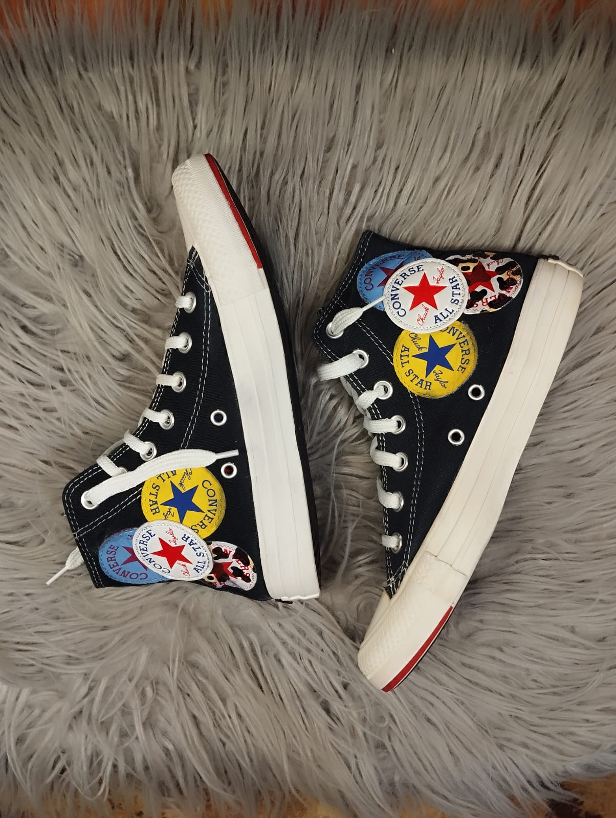 Black logo high rise converse