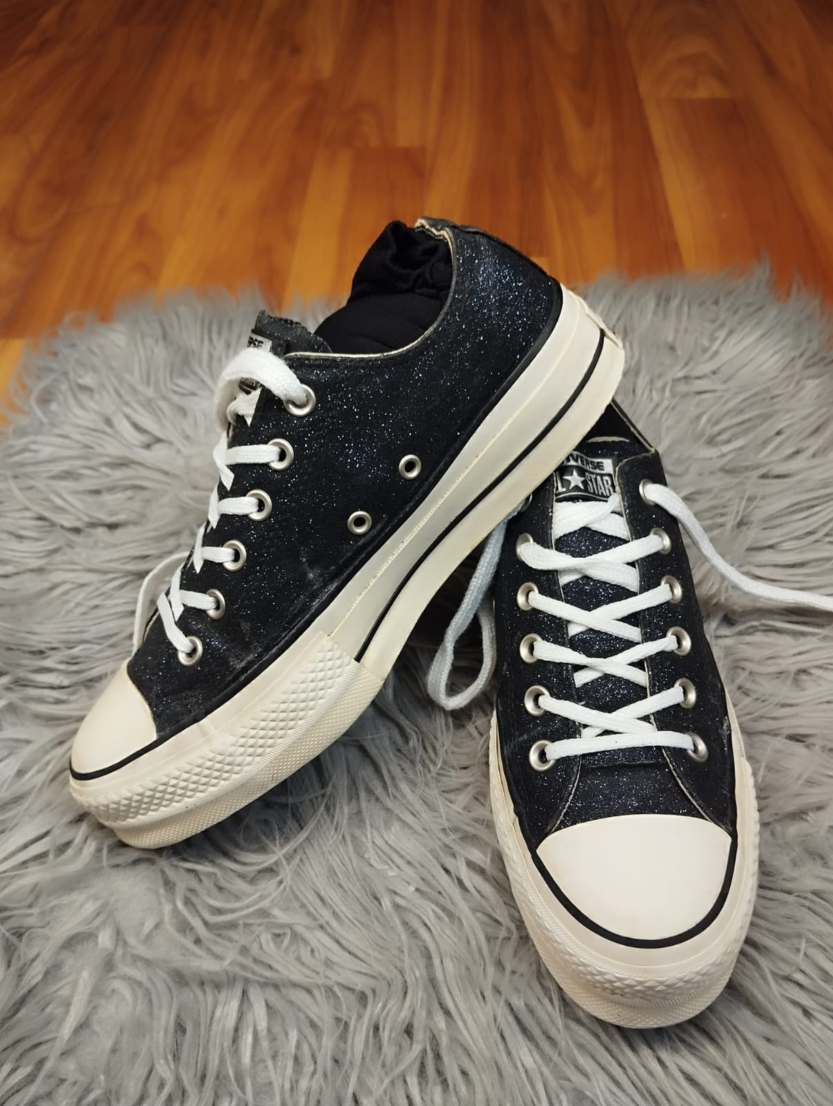 Glitter low rise platform