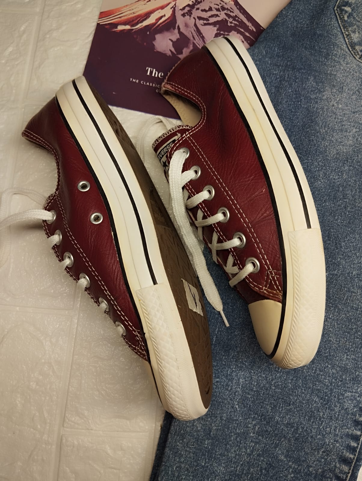 Burgundy leather low rise converse