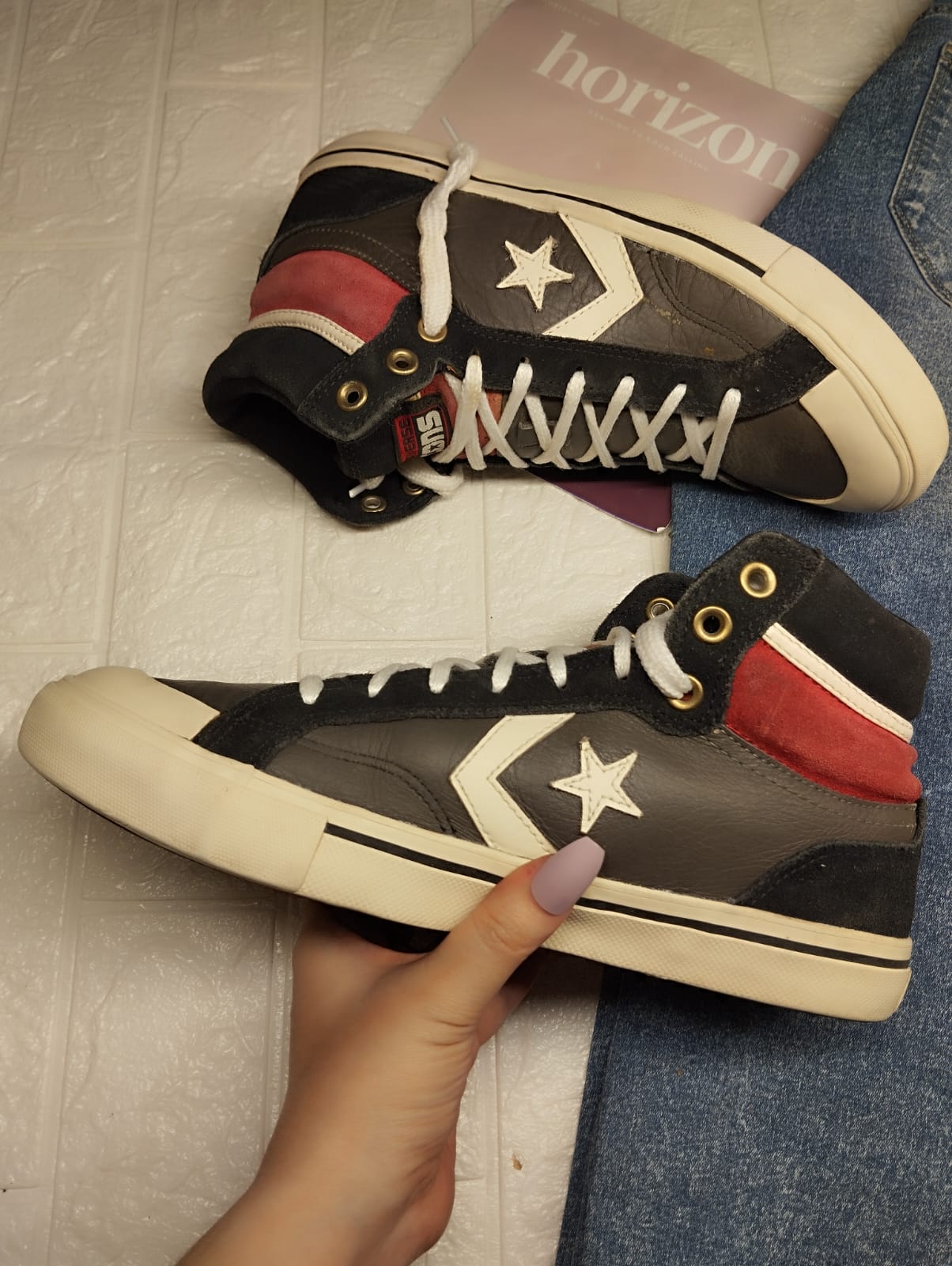 Black and red high rise converse
