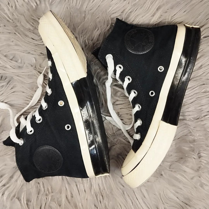 Black and white taylor chuck