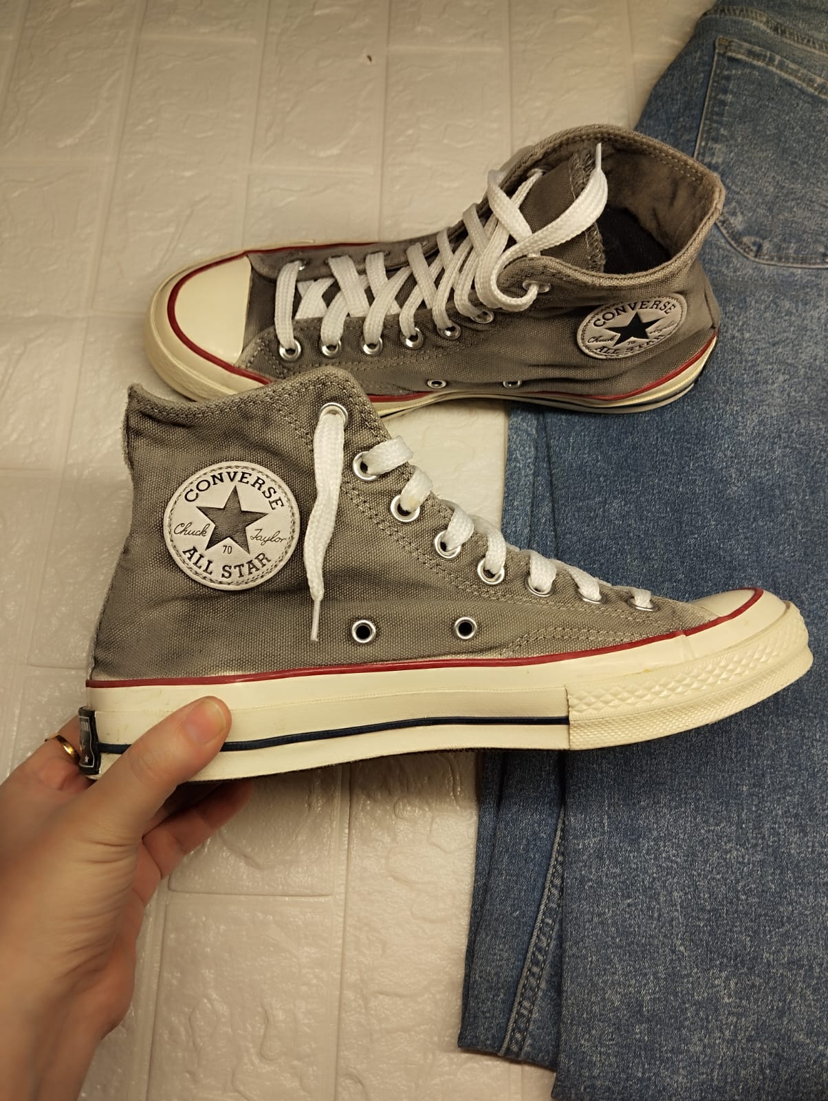 Grey high rise converse