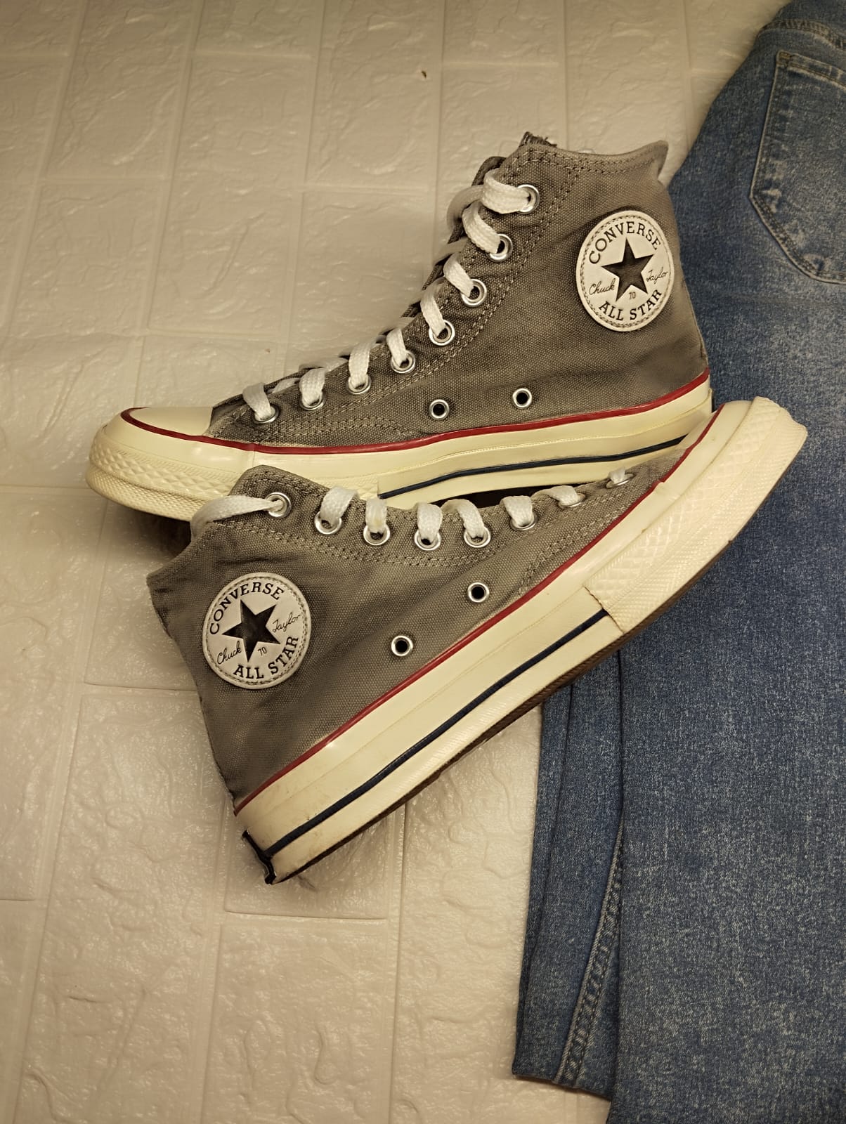 Grey high rise converse
