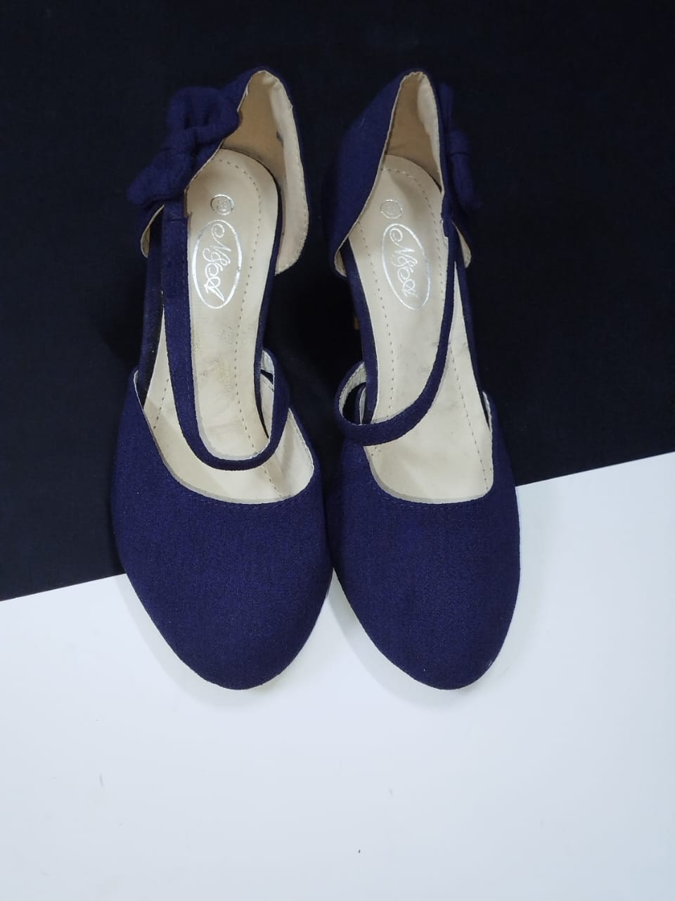 Navy blue heel