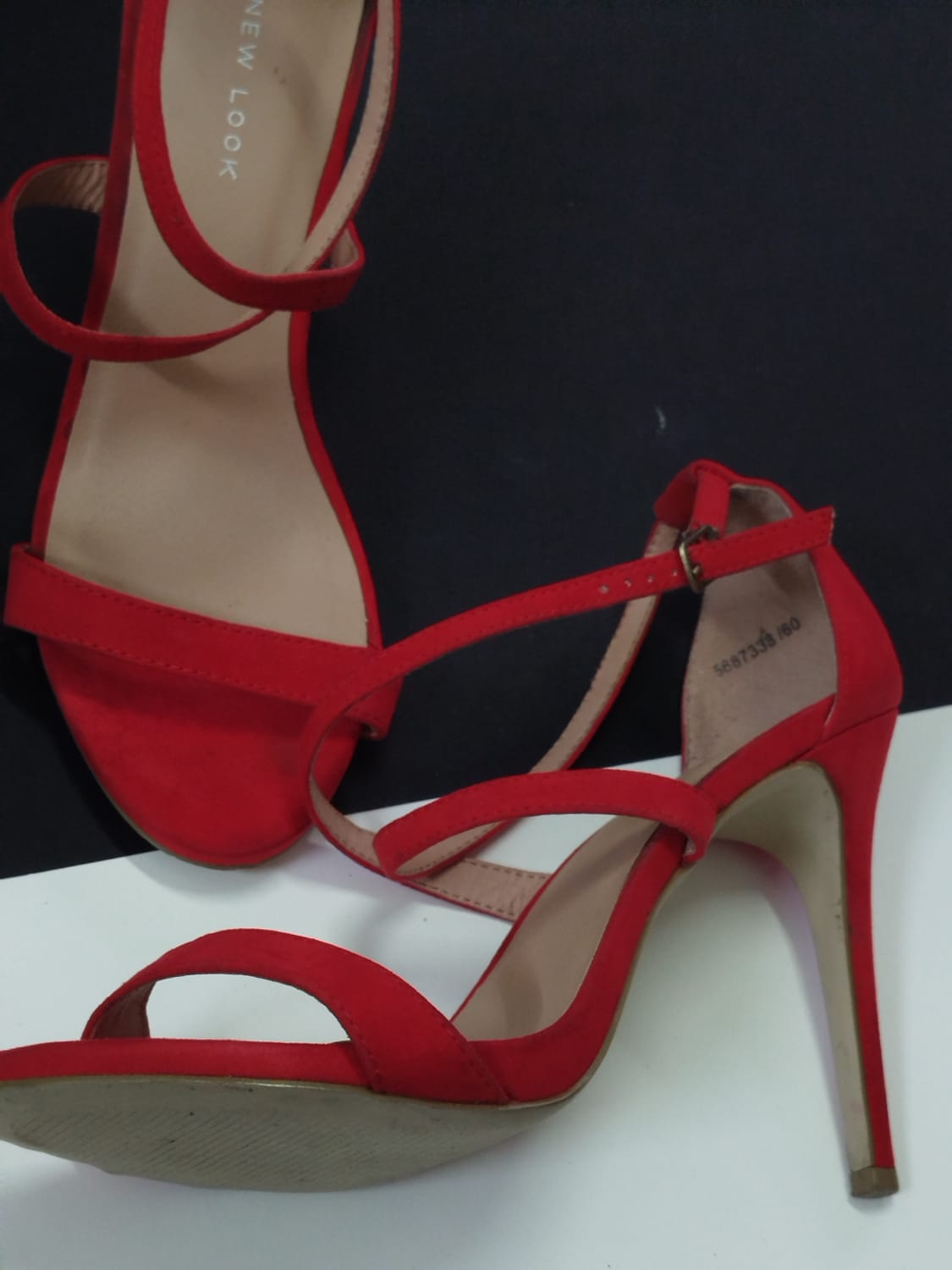 Red heel