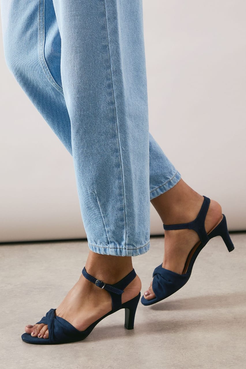 Navy blue heel