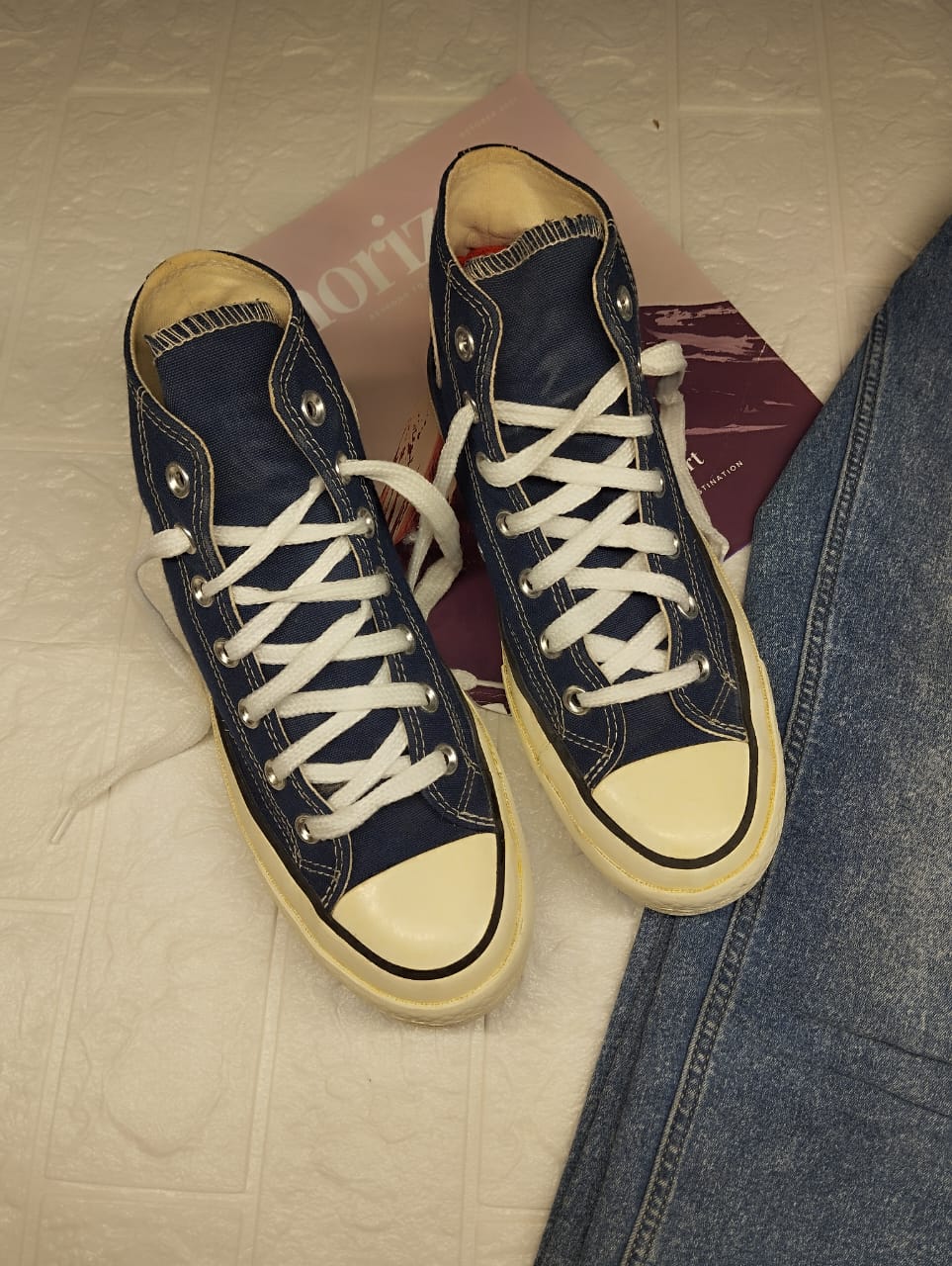 Navy blue high rise taylor chuck
