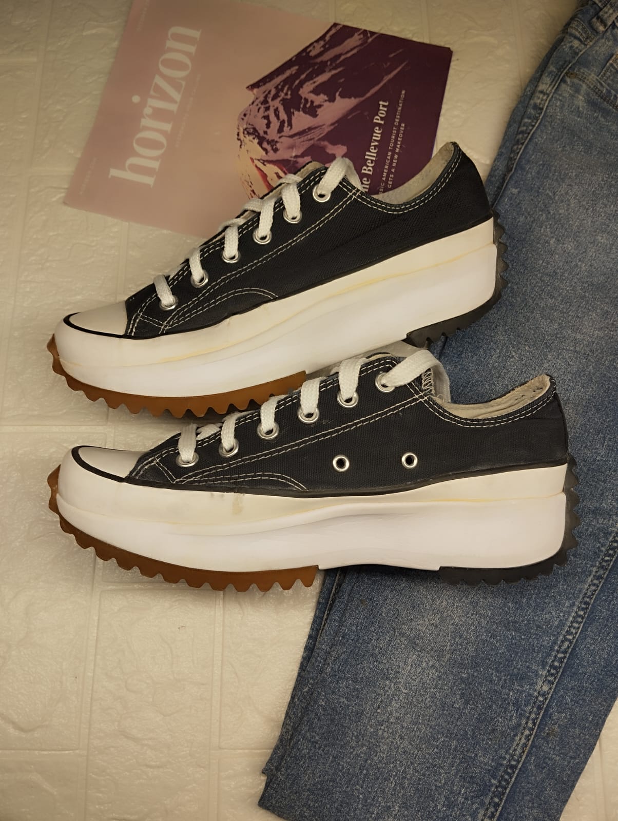 Black low rise chunky