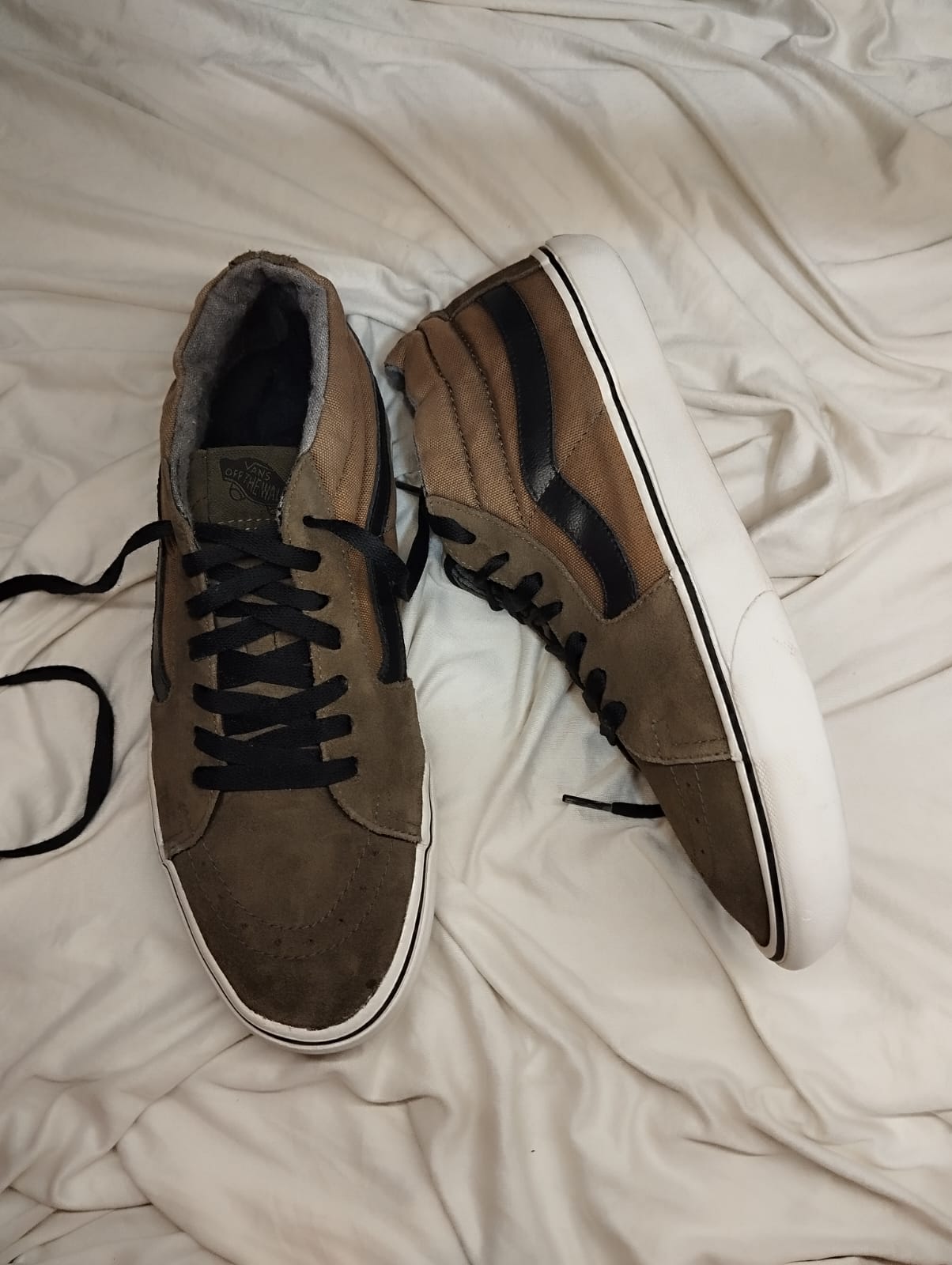 Green ankle cut vans