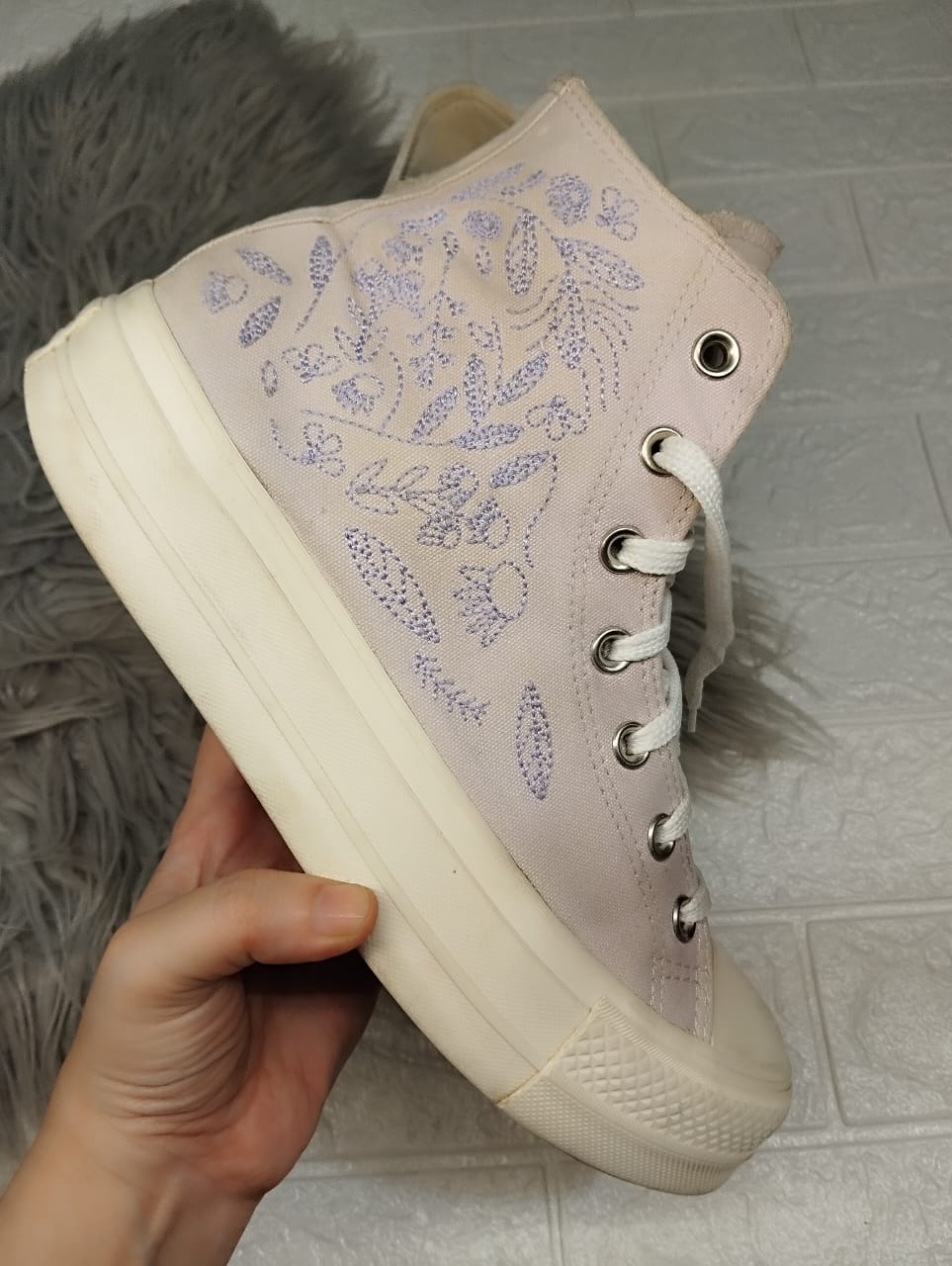 Pink and purple high rise platform