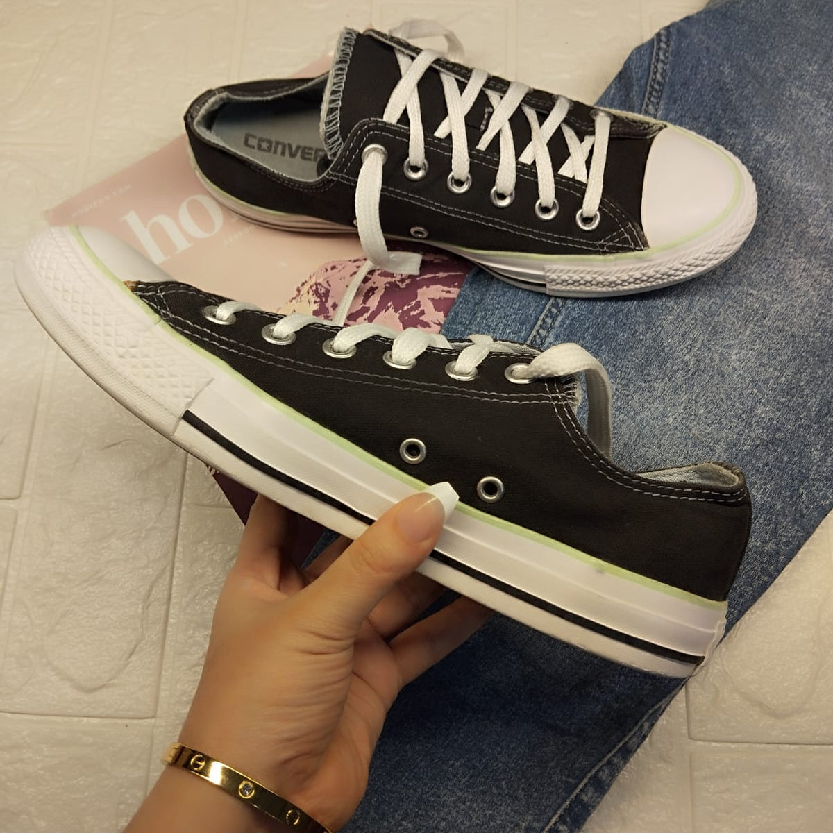 Black and green low rise converse – shoebaazar
