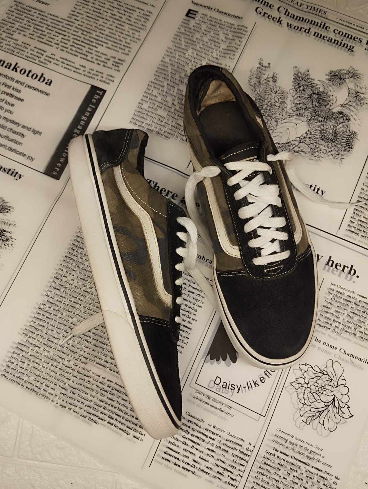 Army print low rise vans