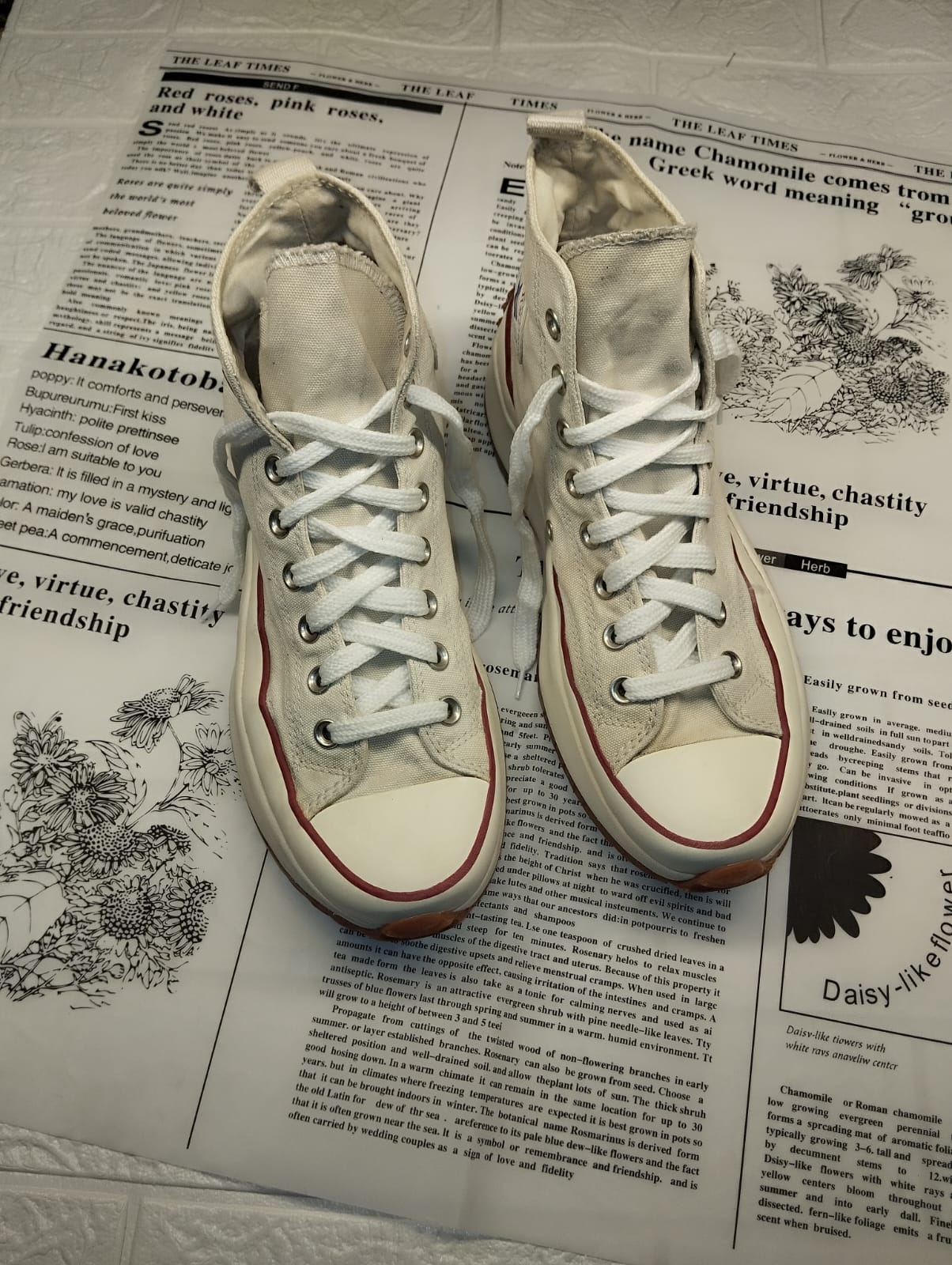 White high rise chunky