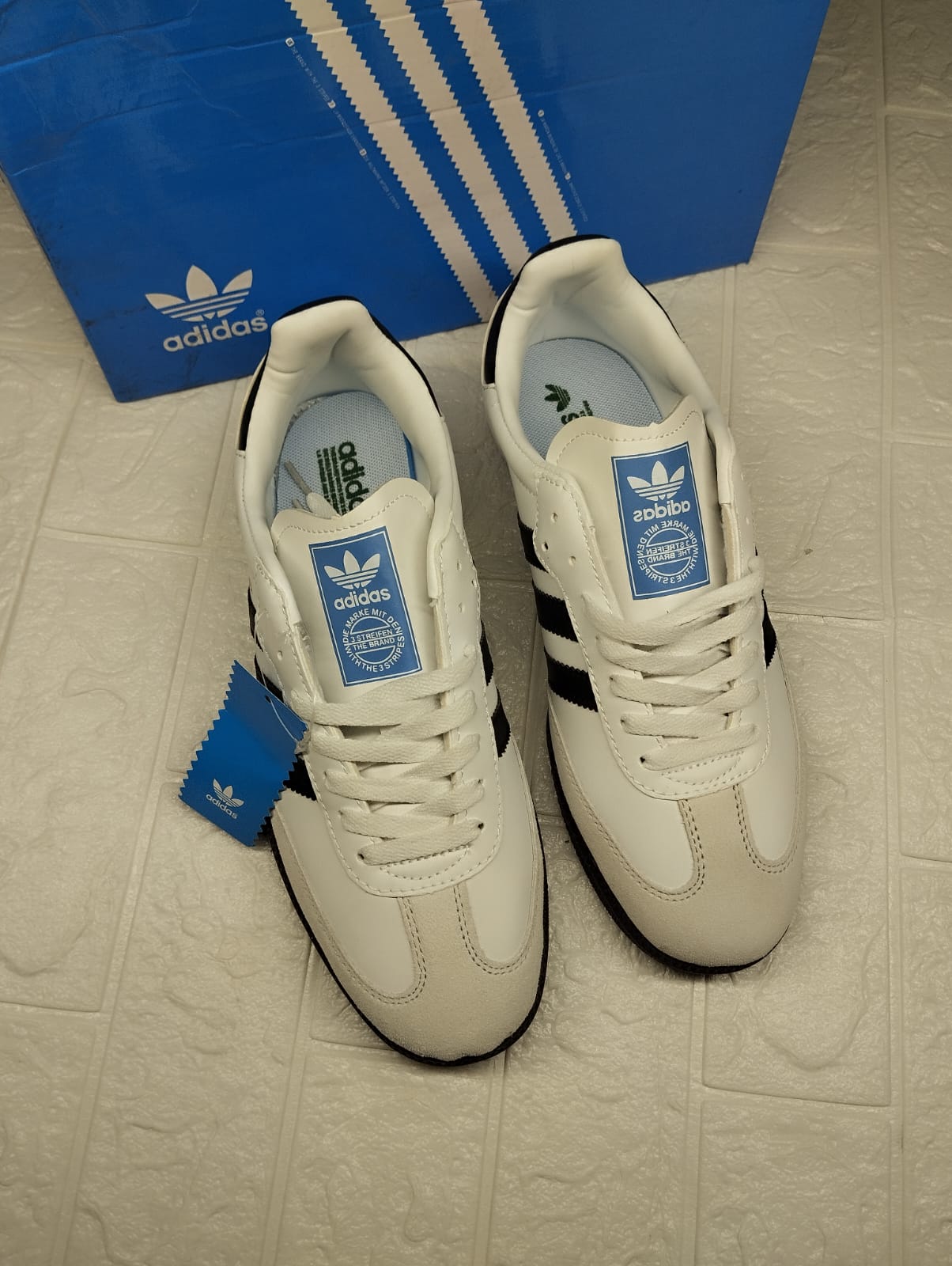 White adidas samba (misprinted logo)