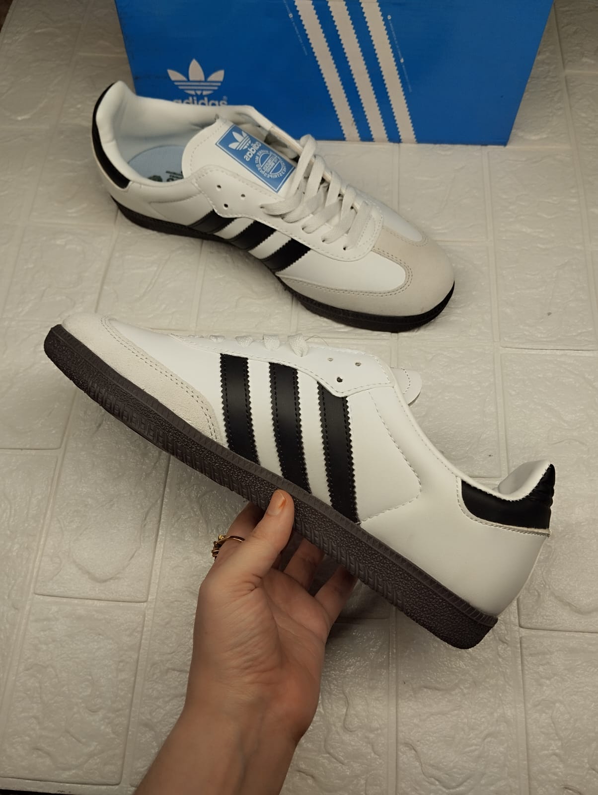 White adidas samba (misprinted logo)