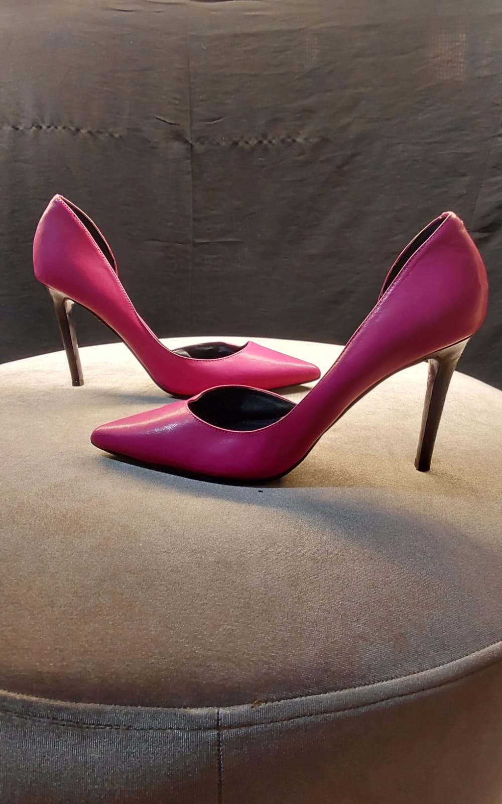 Pink pointy heel