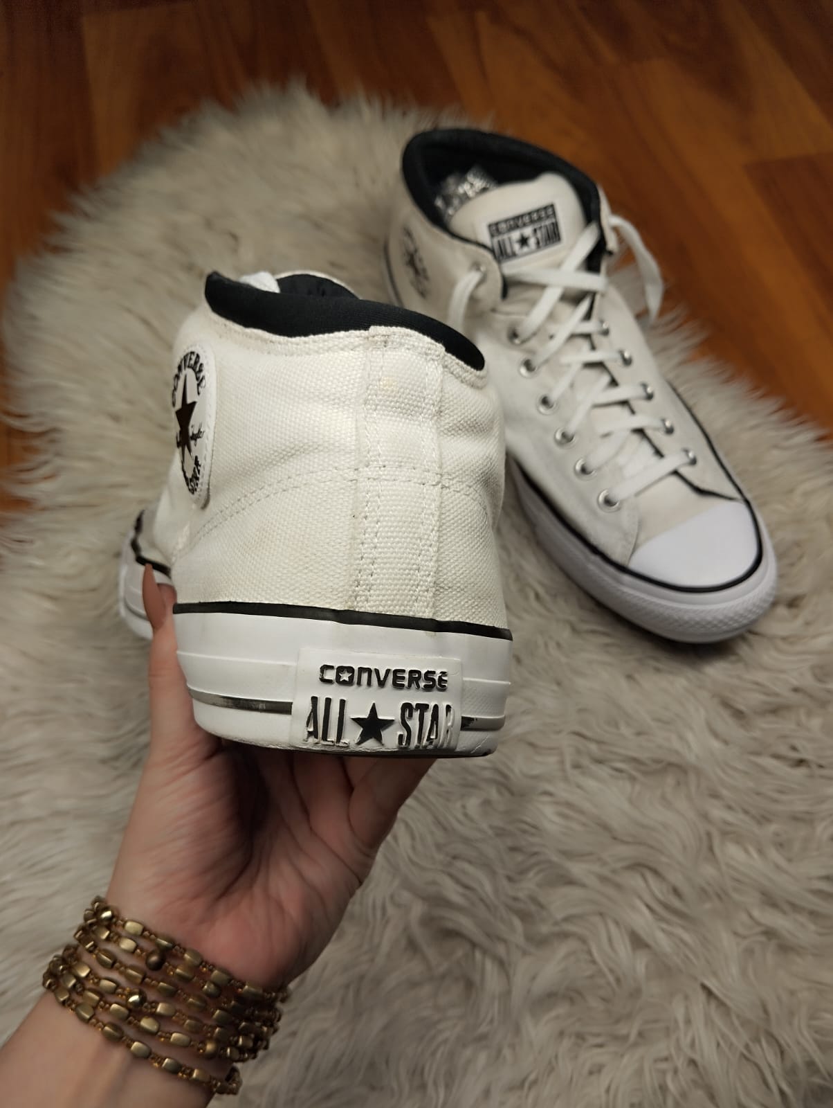 Black and white ankle cut