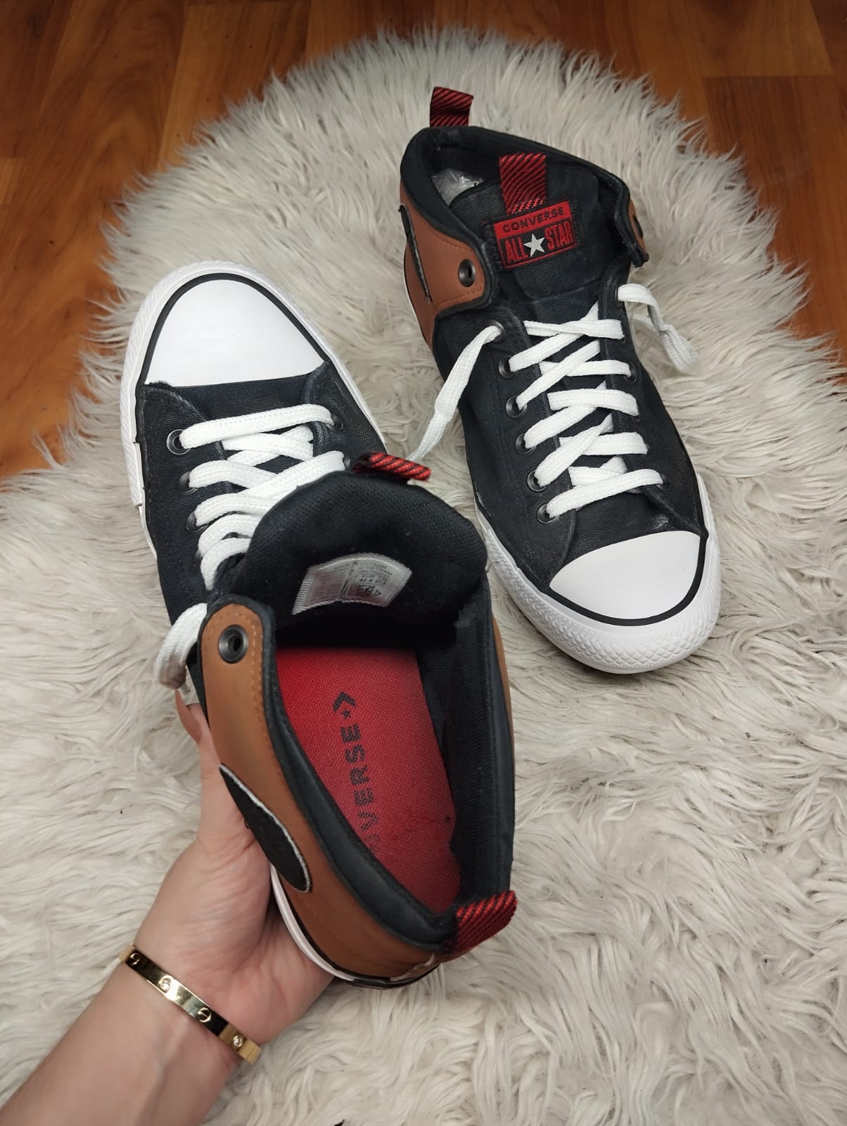 Brown ankle cut converse