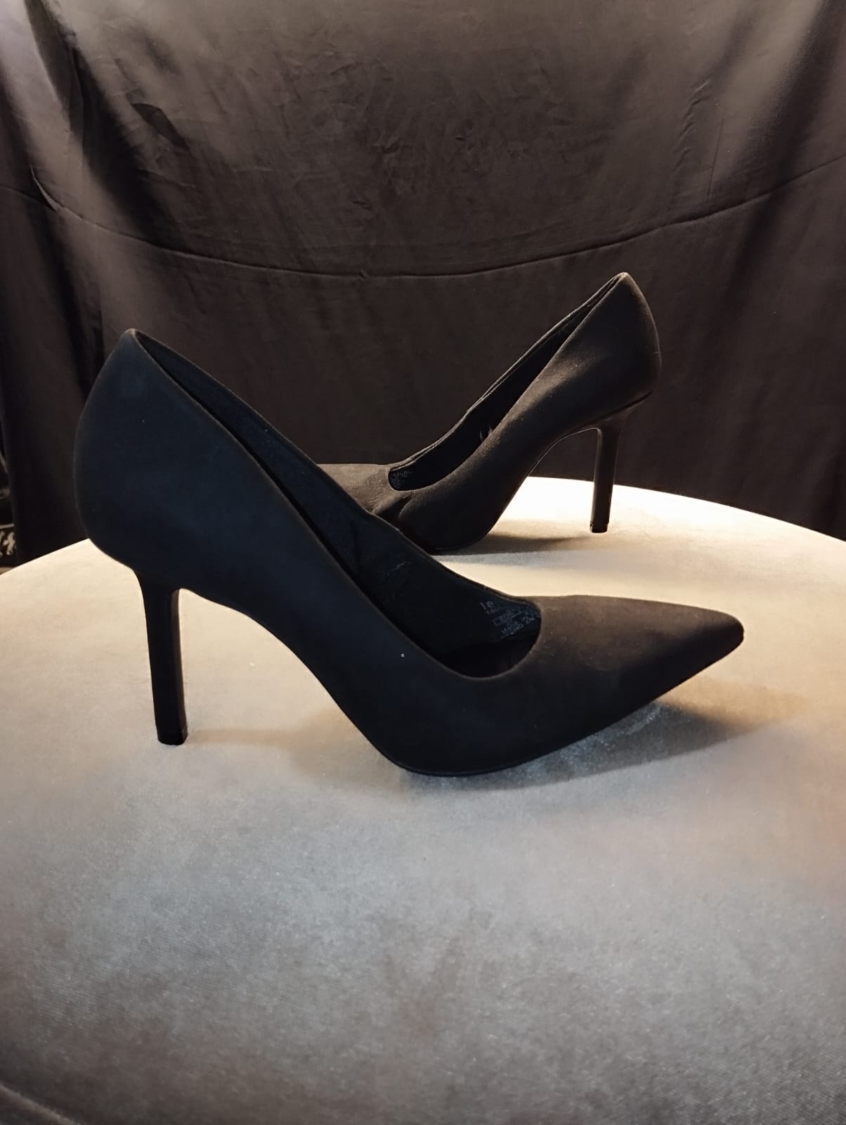 Black heel