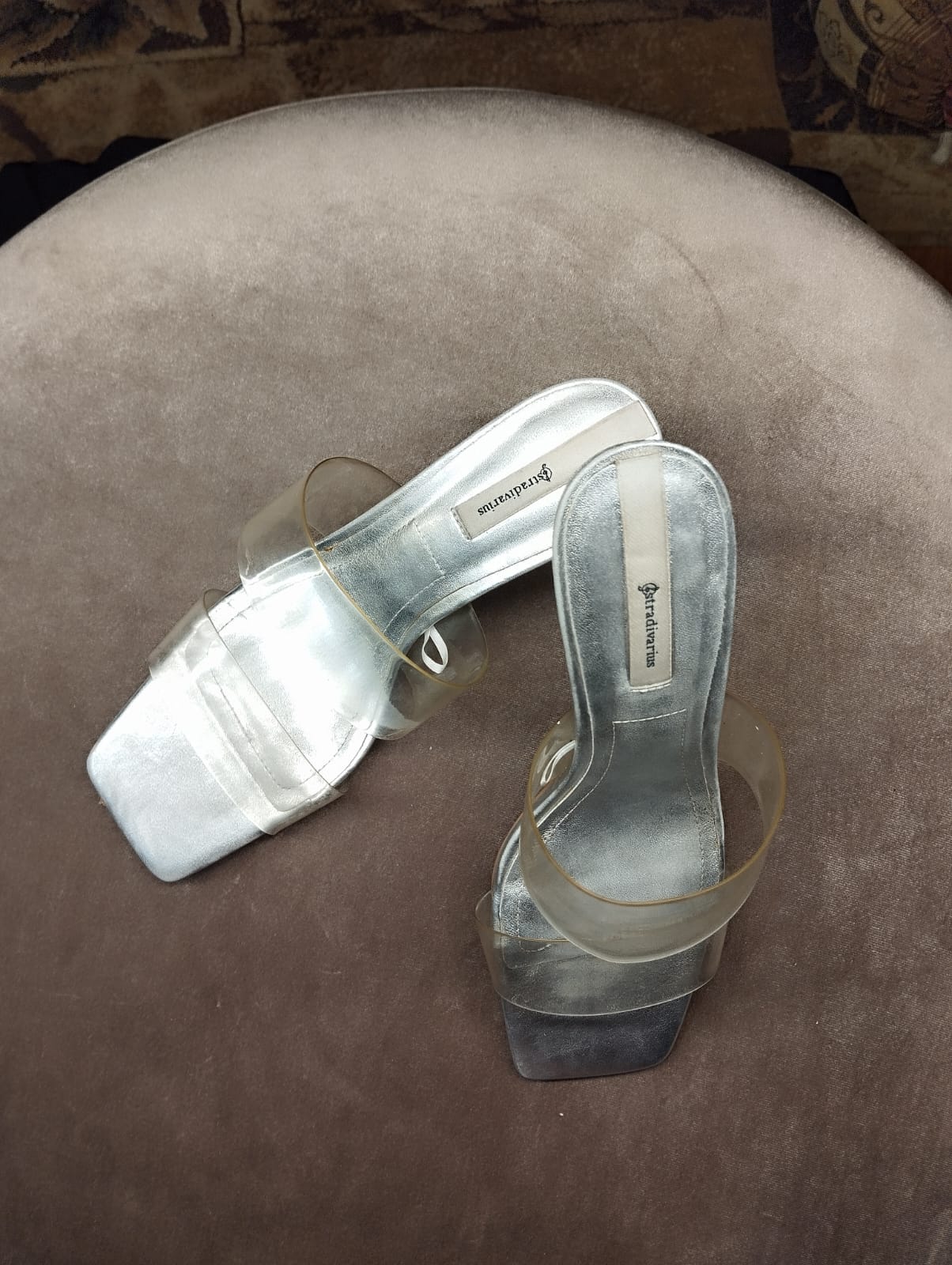 Silver heel