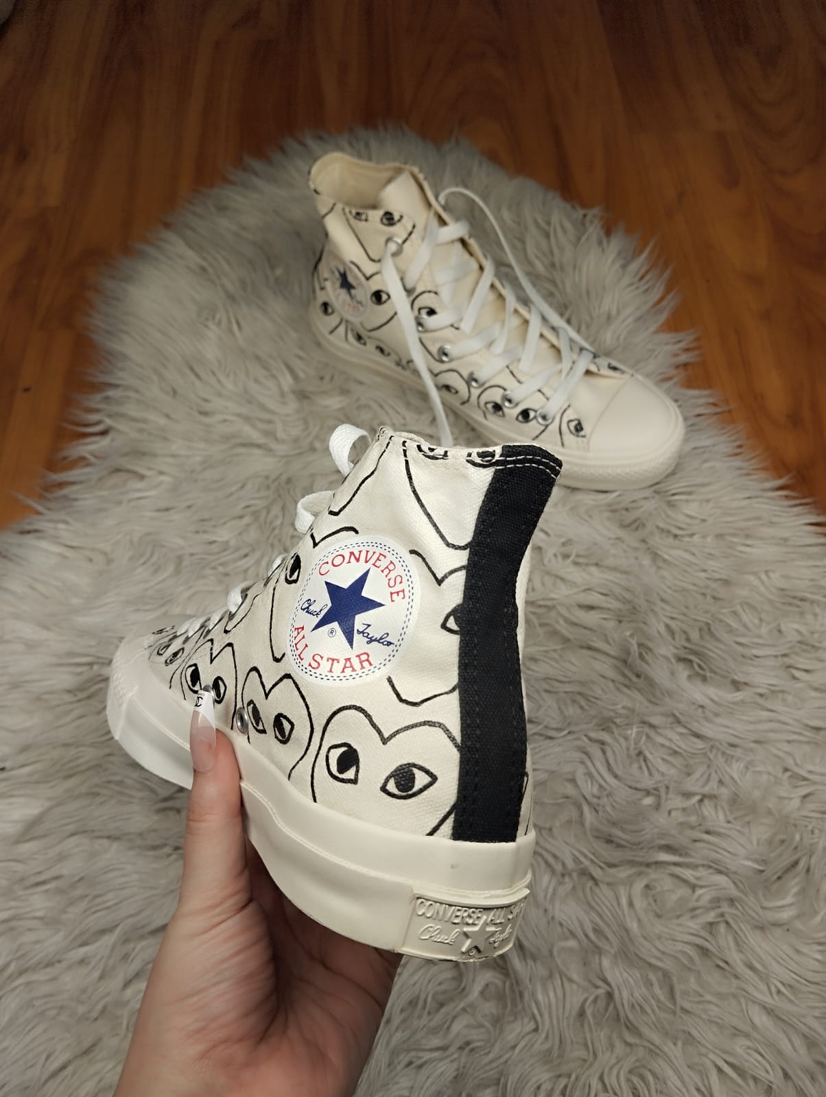 White heart eye high rise converse