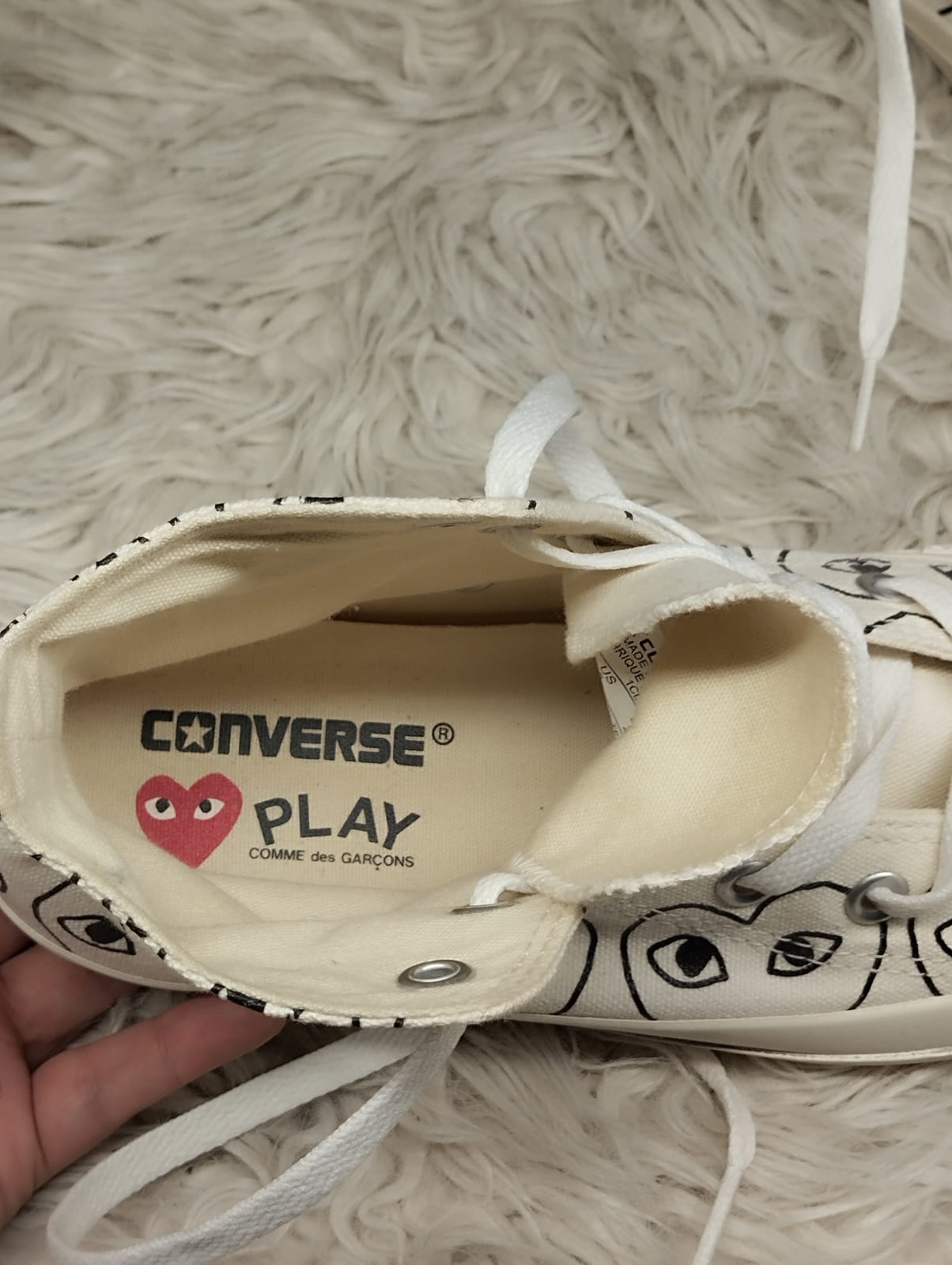 White heart eye high rise converse