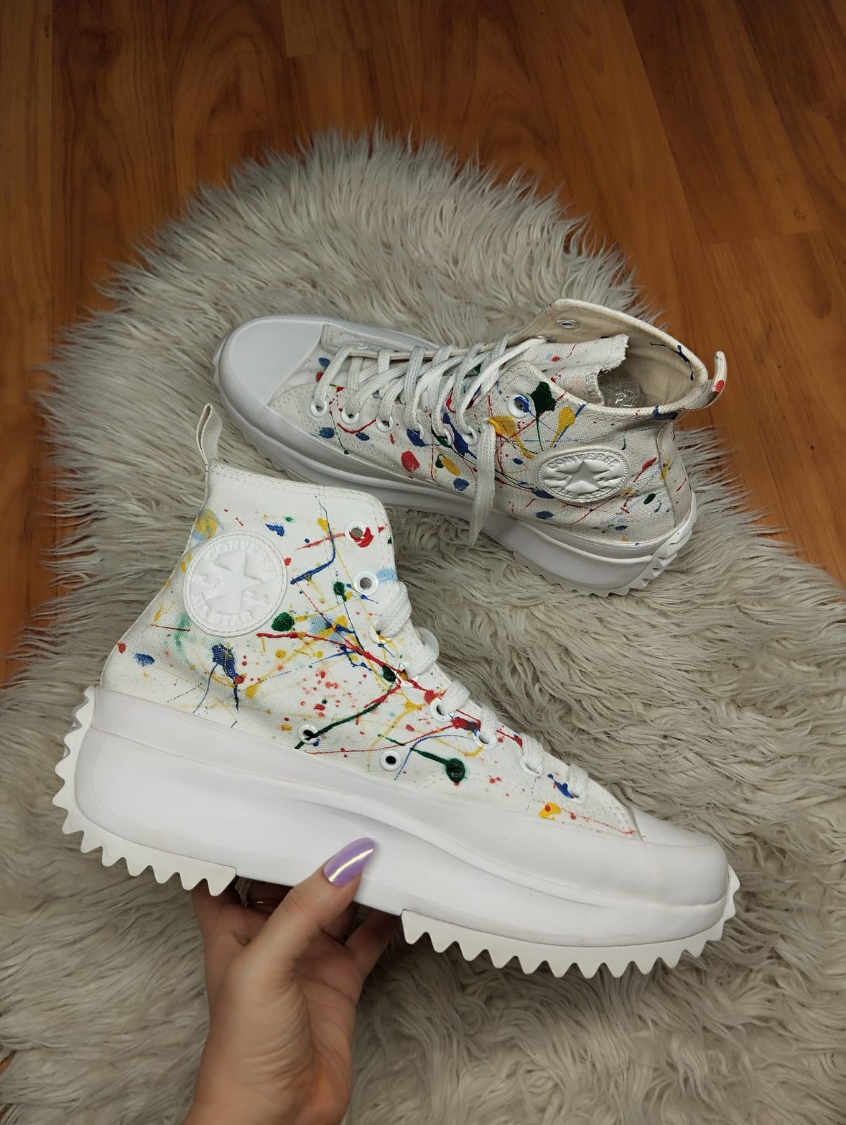 Paint splash white high rise chunky