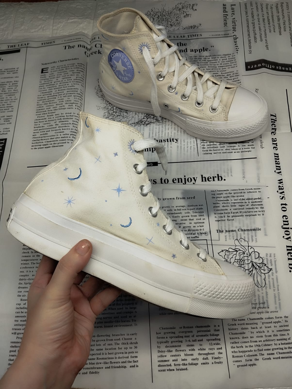 White high rise platform