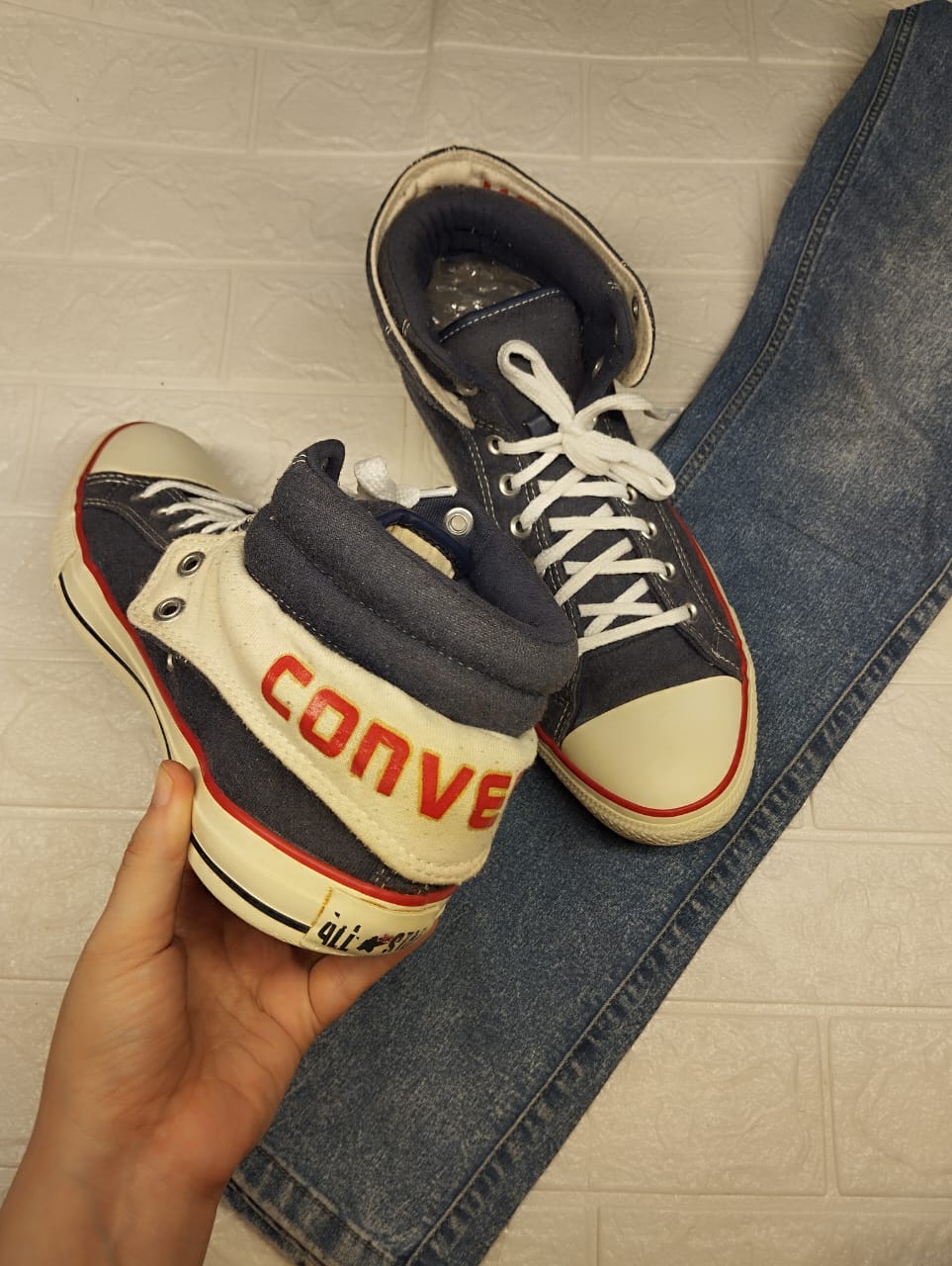 Blue and white high rise converse