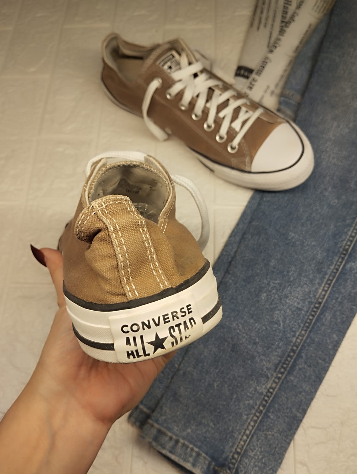 Beige low rise converse
