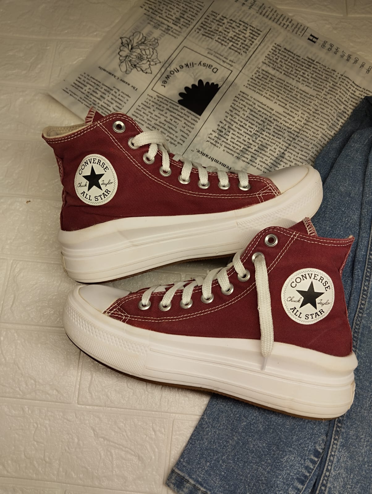 Maroon high rise platform