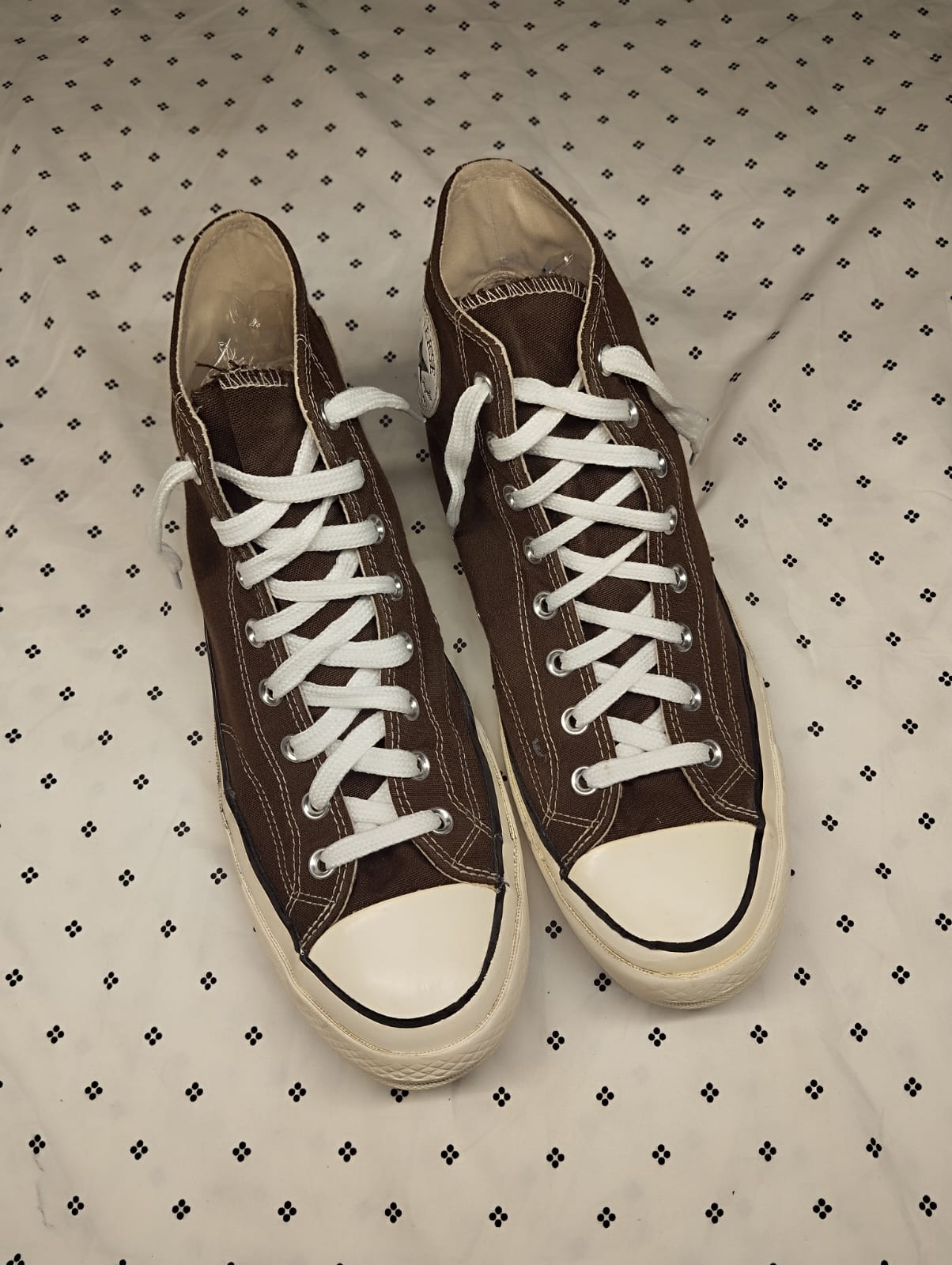 Brown high rise taylor chuck