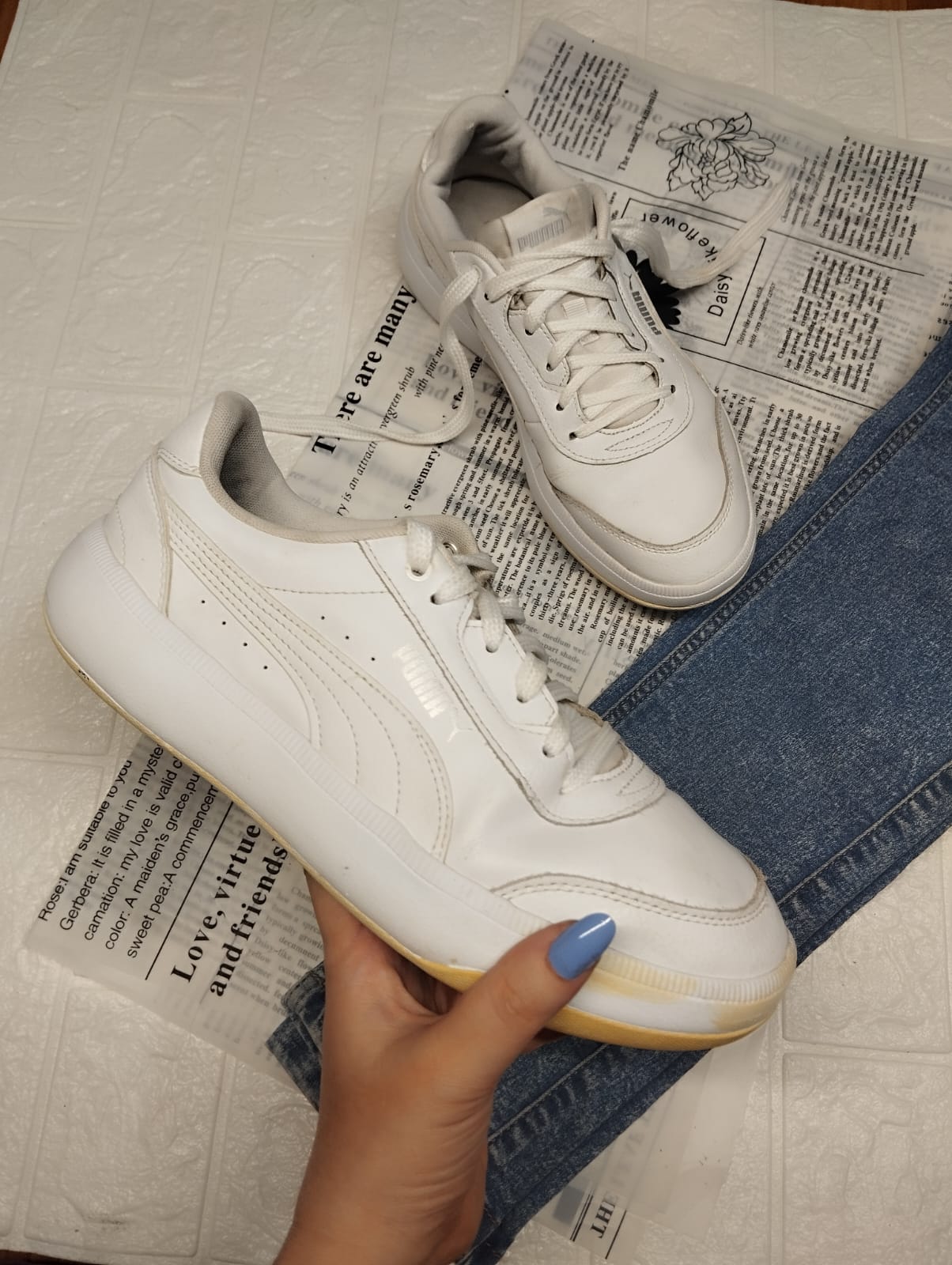 Puma sneakers