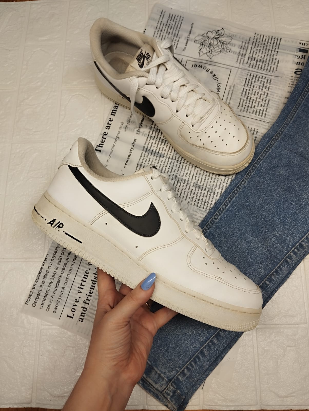 Nike Air Force 1 Low  White Black Retro