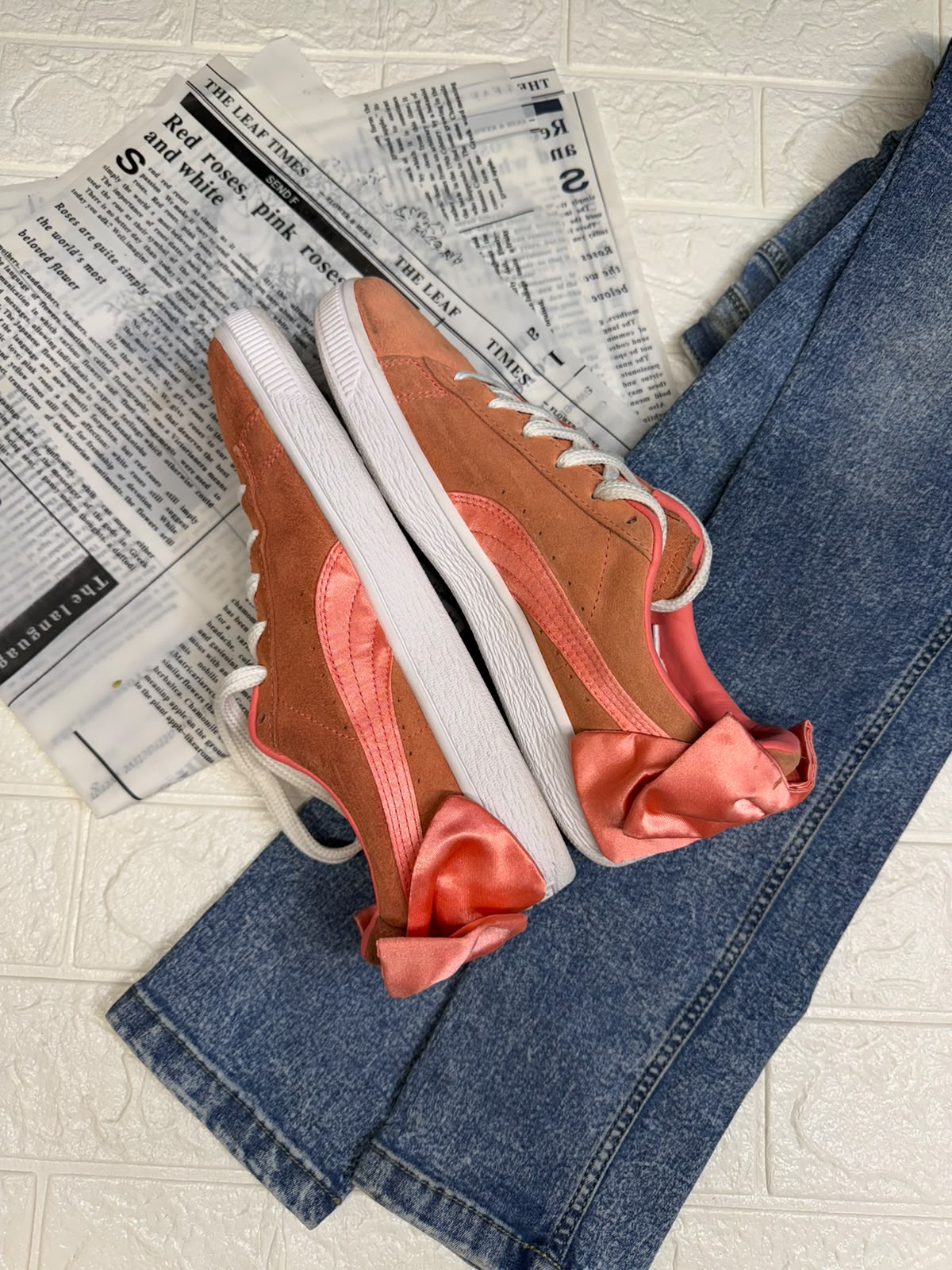 Orange bow low rise puma