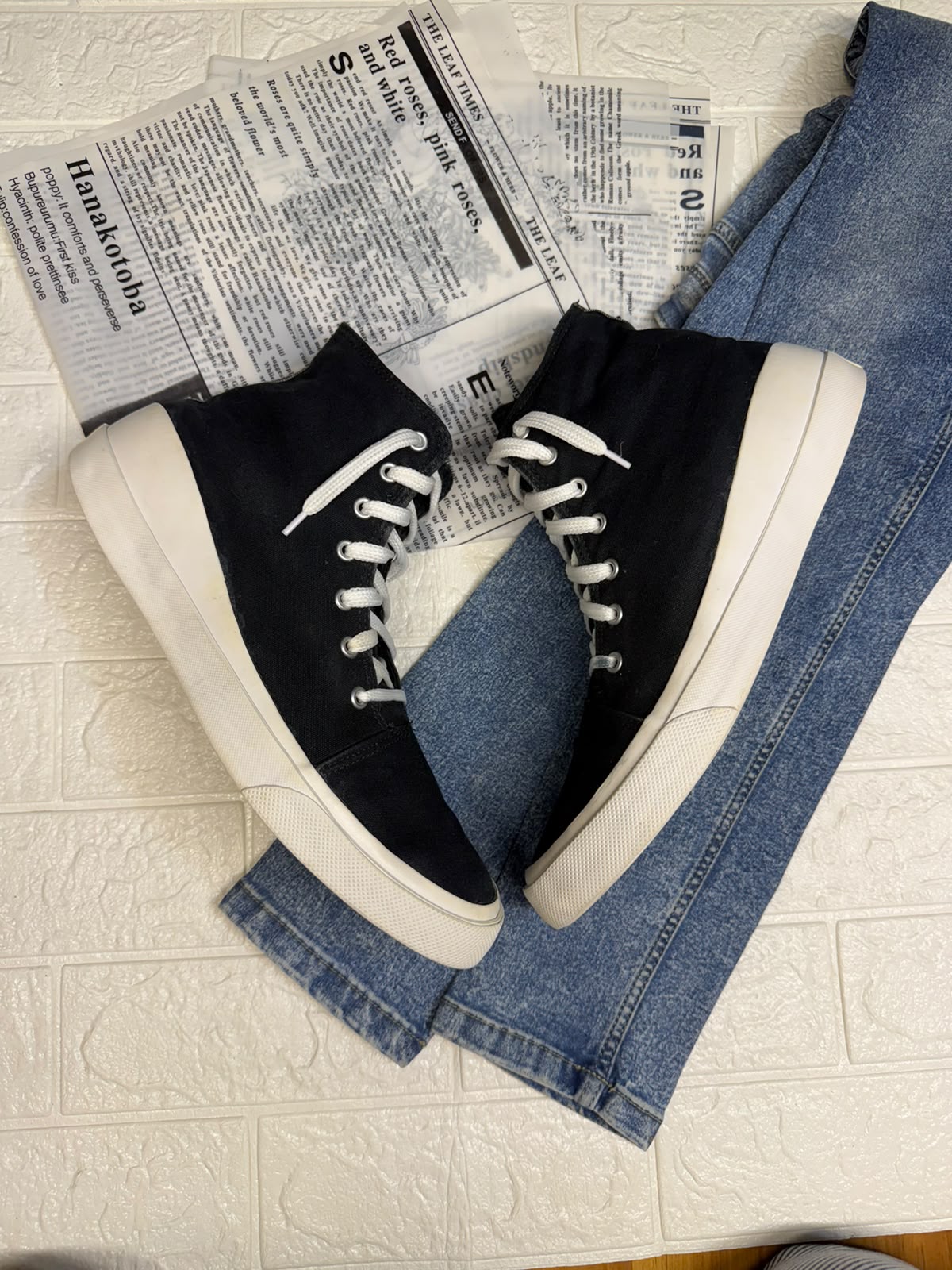 Black and white high rise converse