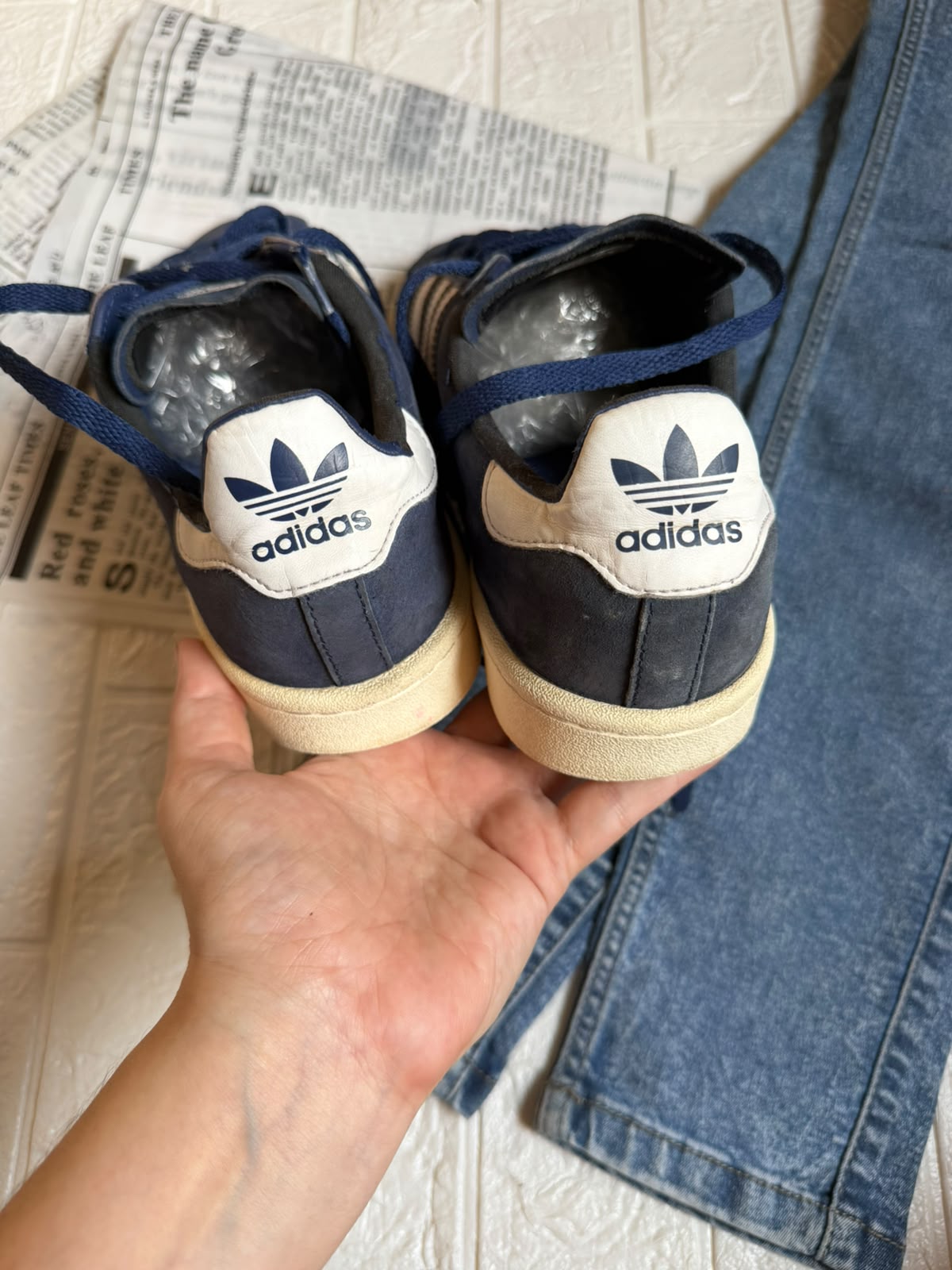 Adidas campus
