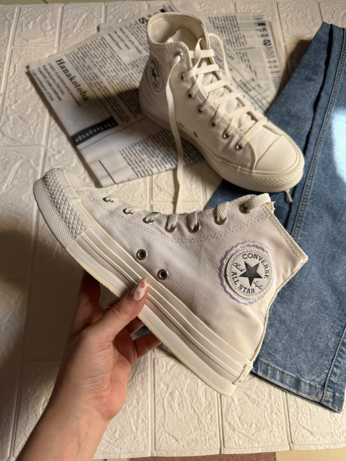 White flower high rise platform
