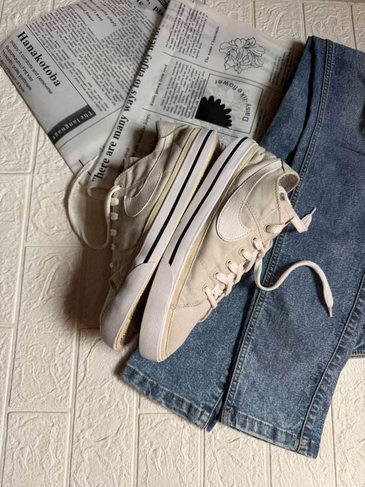 Nike court legacy canvas
