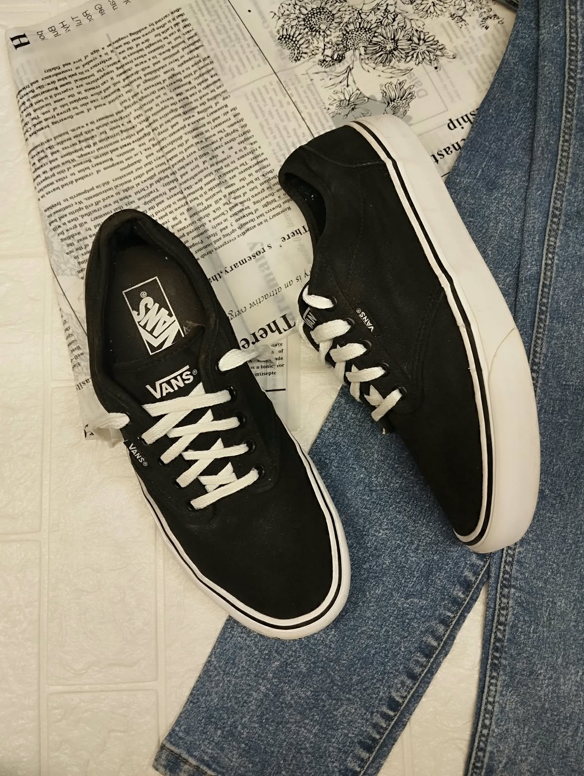 Atwood Black