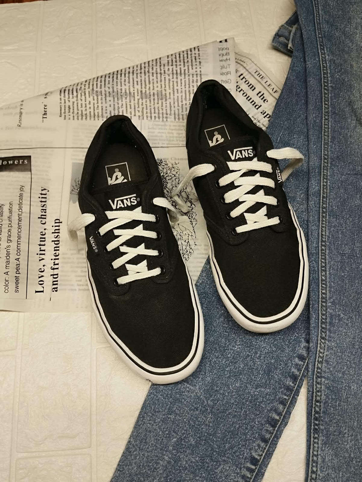 Atwood Black