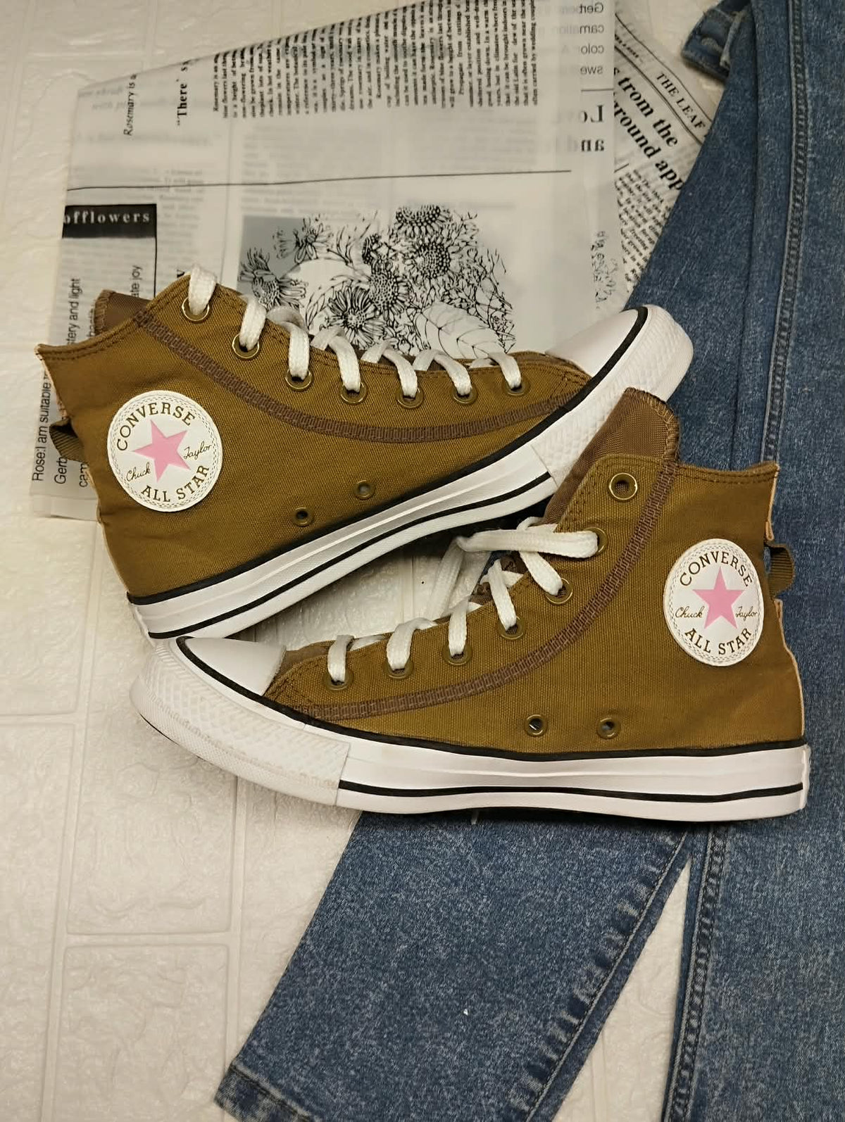 Olive green And Pink High Rise Converse
