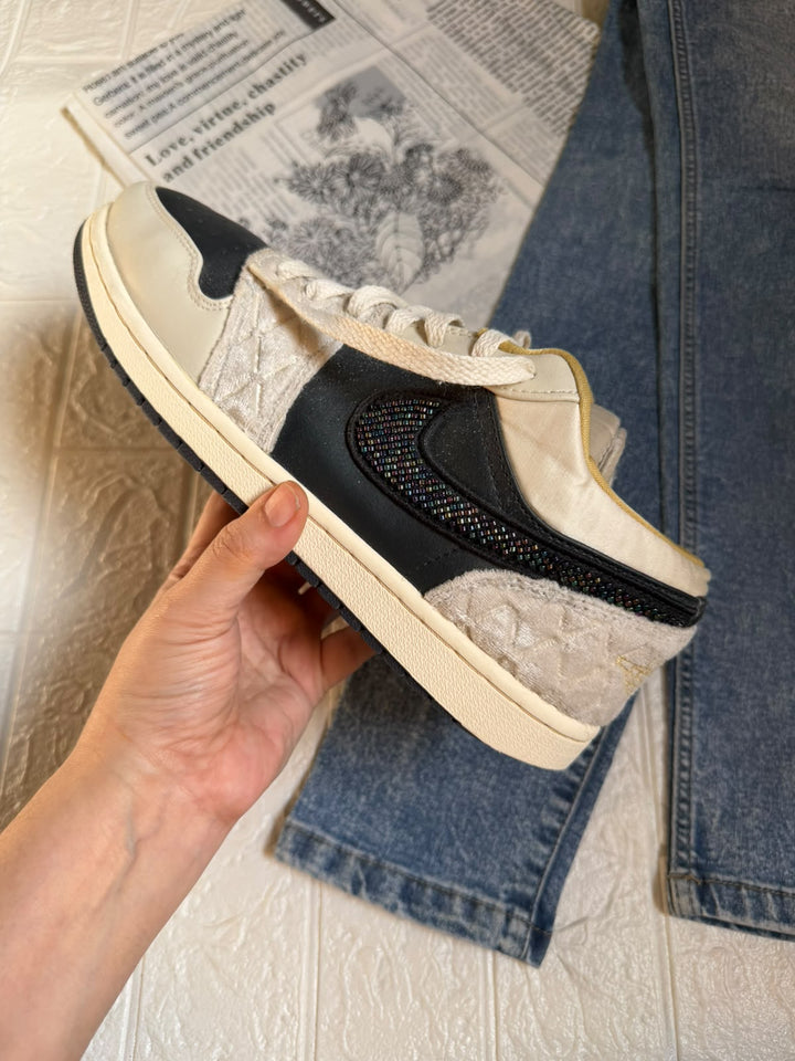 Air Jordan 1 Low Beaded Swoosh