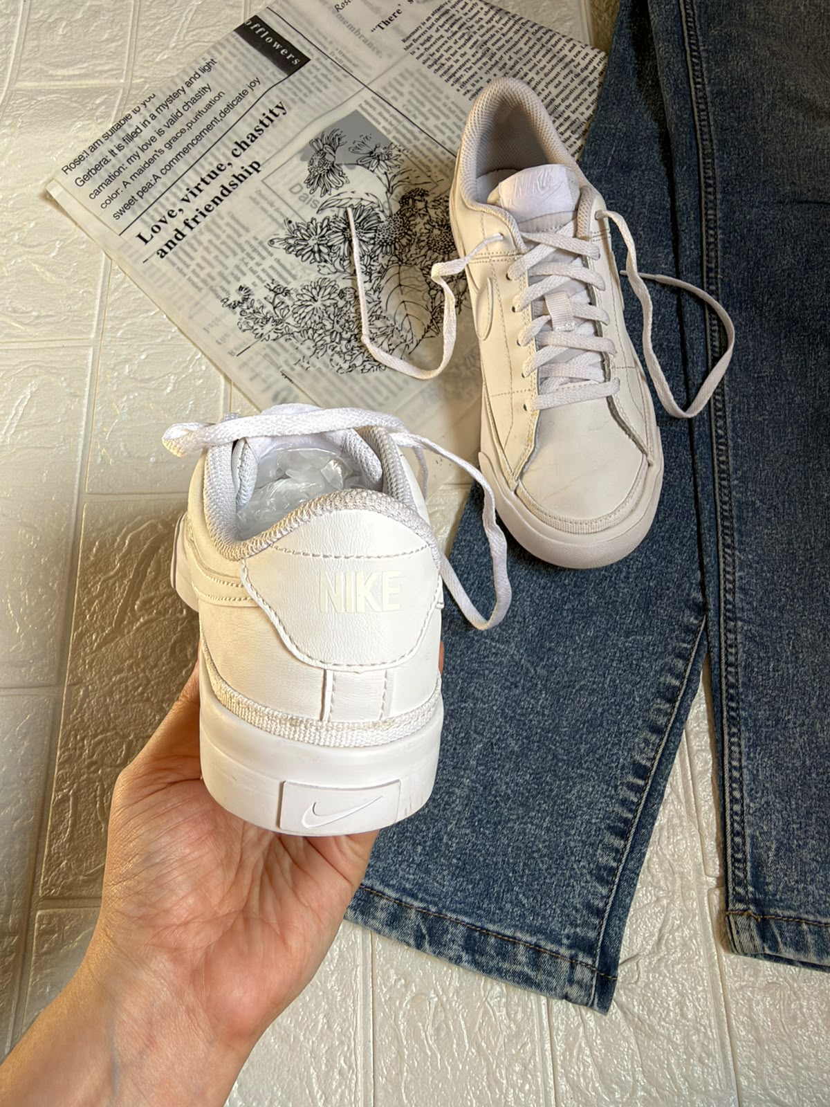 Nike court legacy